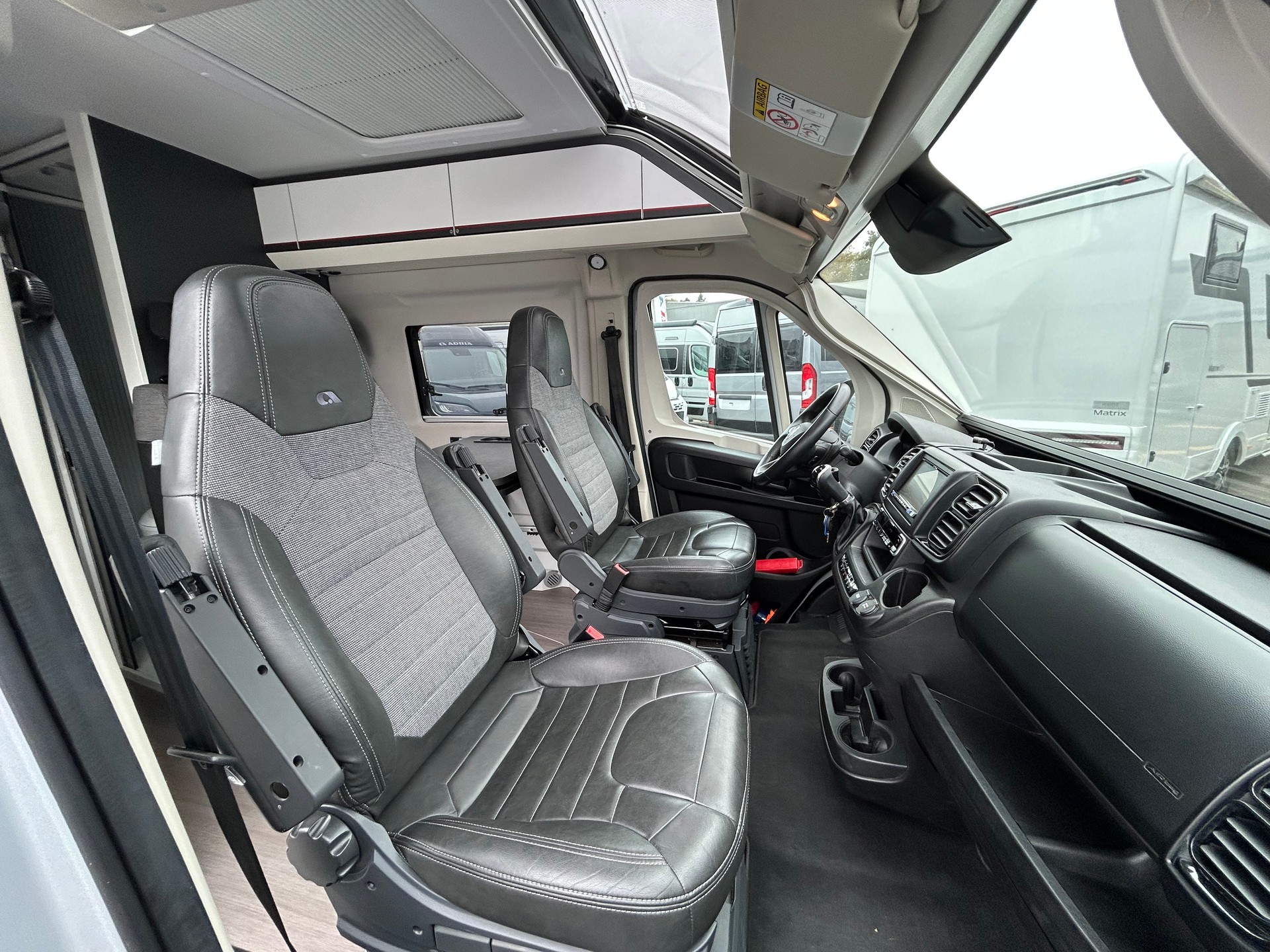 ADRIA Twin Sports 640 SGX-image-8