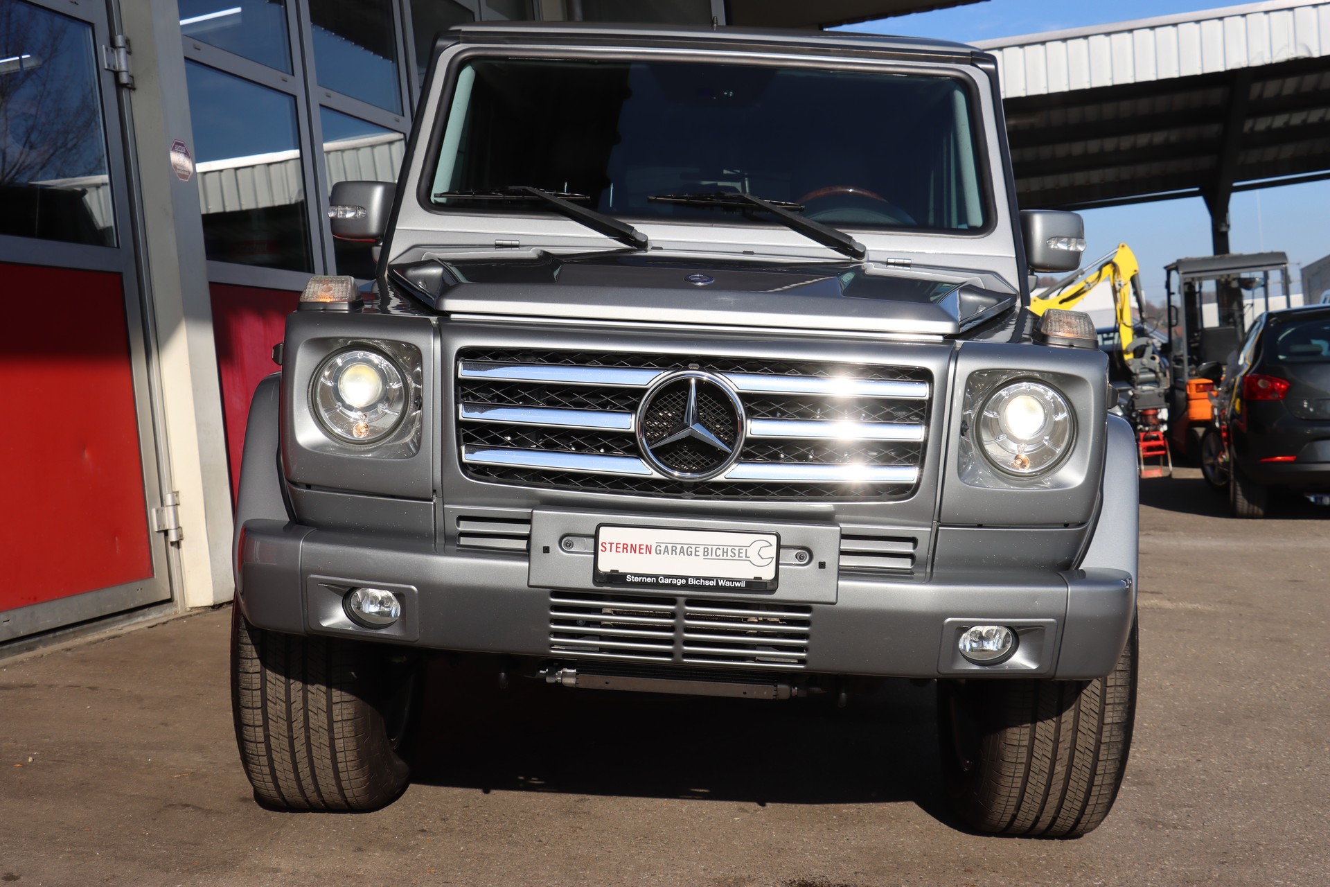 MERCEDES-BENZ G 350 BlueTEC 7G-Tronic-showroom-element-2