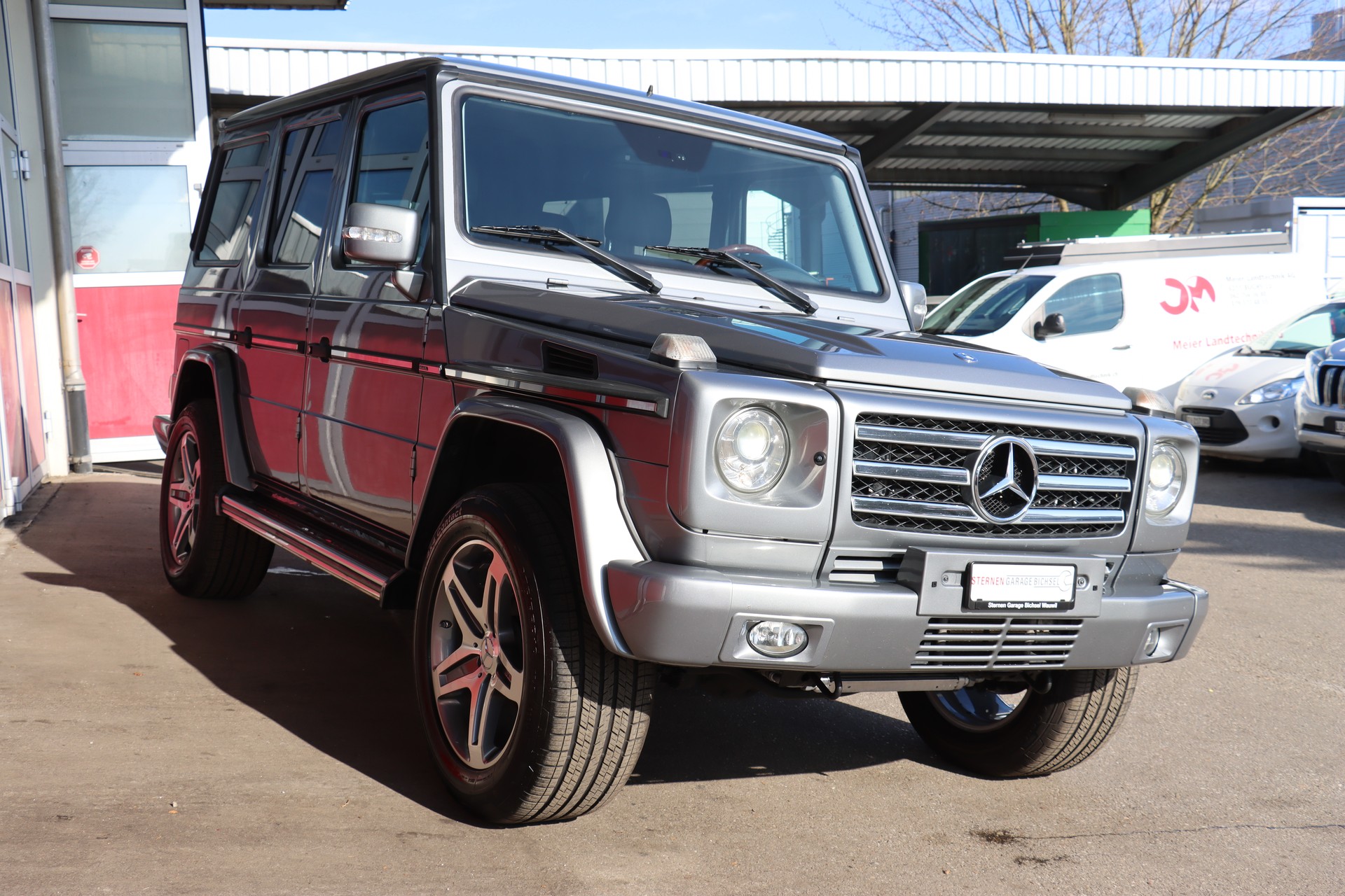 MERCEDES-BENZ G 350 BlueTEC 7G-Tronic-showroom-element-3