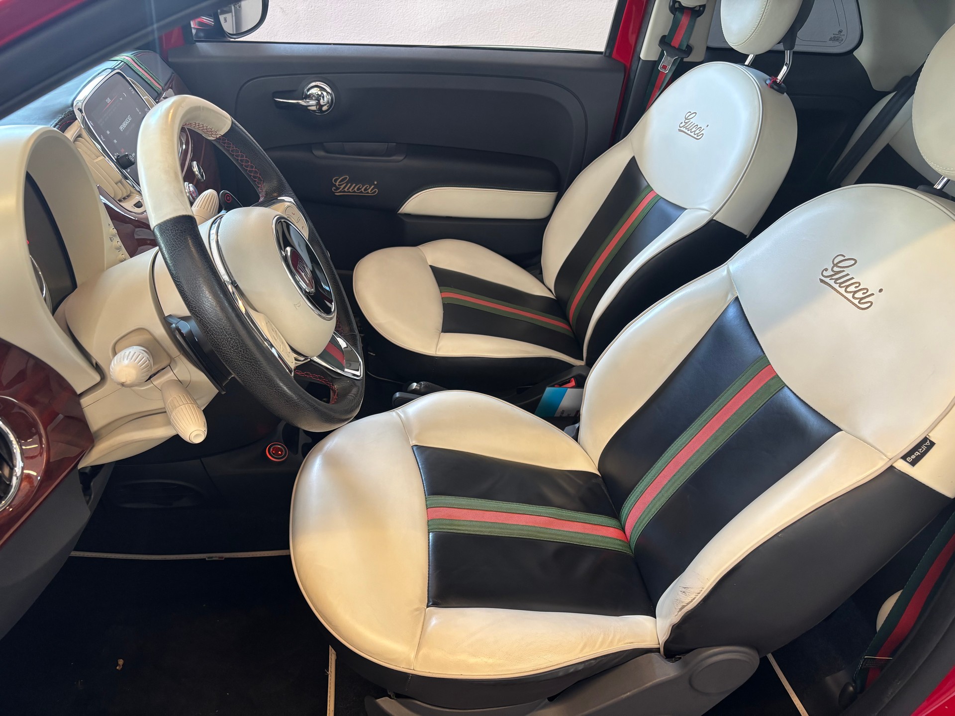 FIAT 500C 0.9 Twinair Riva Dualogic-image-9