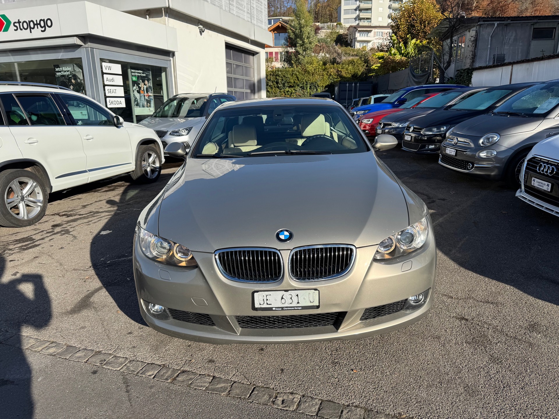 BMW 325i Cabriolet Steptronic-showroom-element-3