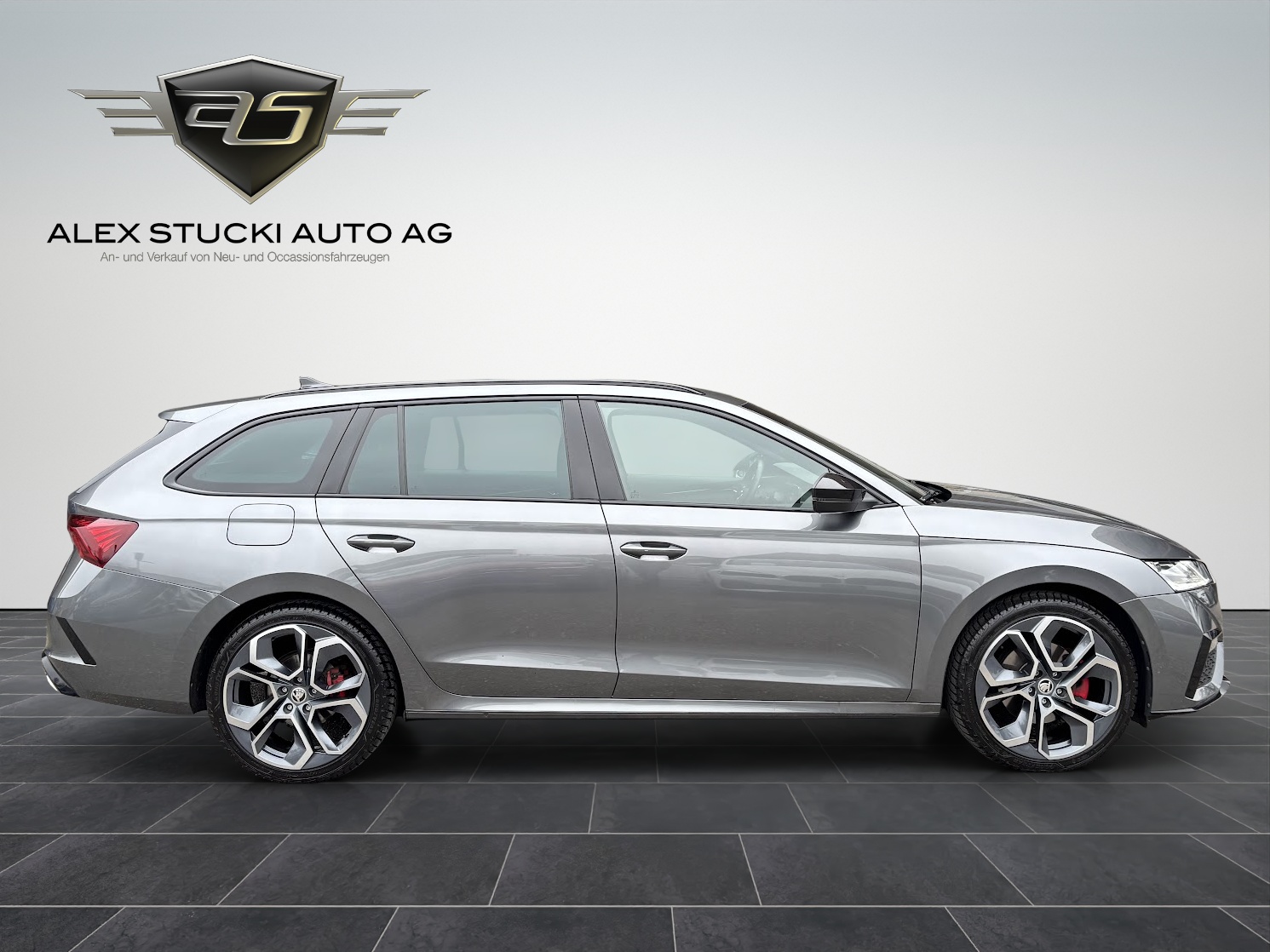 SKODA Octavia Combi 2.0 TDI DSG RS 4x4-image-4