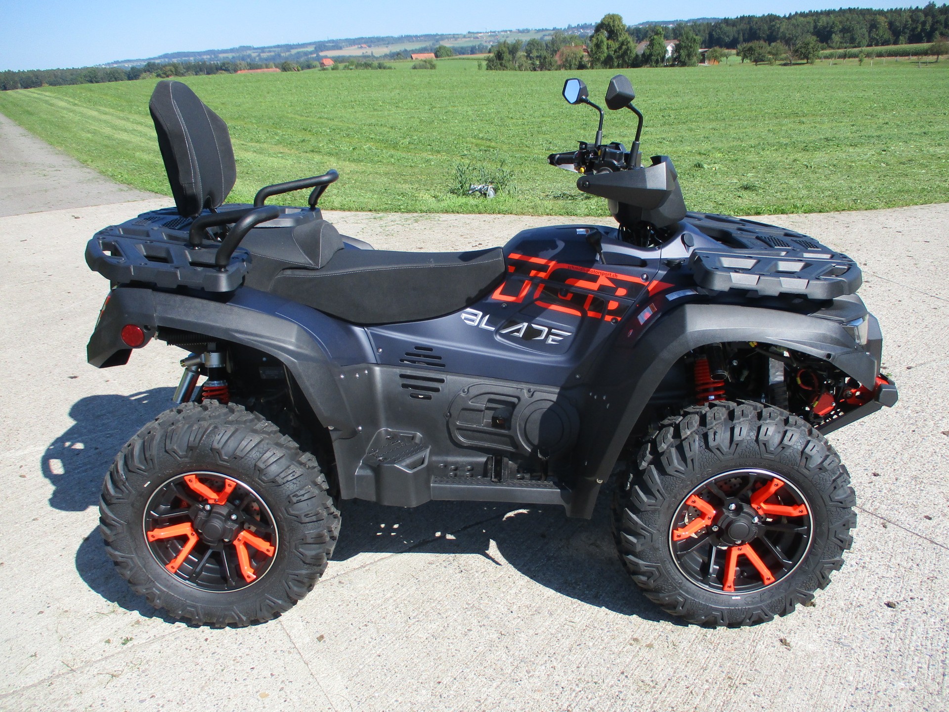 TGB Blade 1000 EFI LT Touring 4x4-image-7