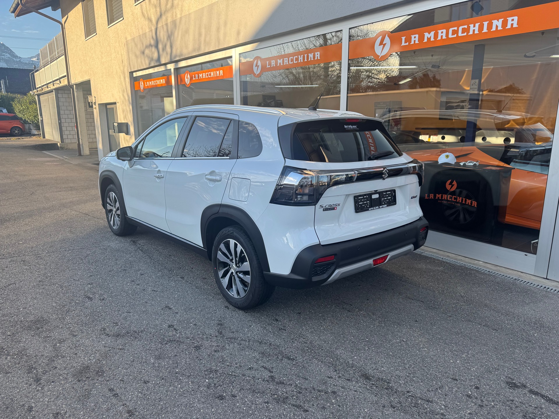 SUZUKI S-Cross 1.4 16V Compact Top MHD 4WD Automatic-showroom-element-3