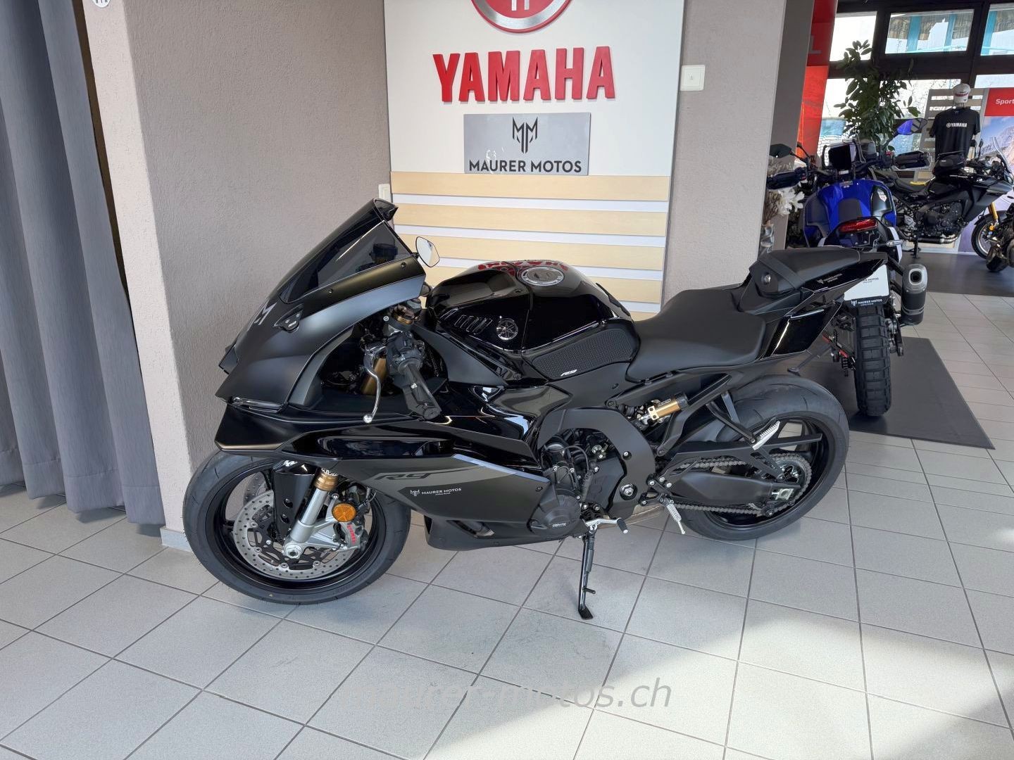 YAMAHA YZF R9-image-4