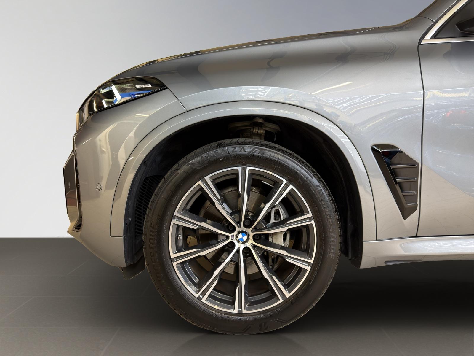 BMW X5 30d xDrive M-SportPaket 7 Plätze-image-18