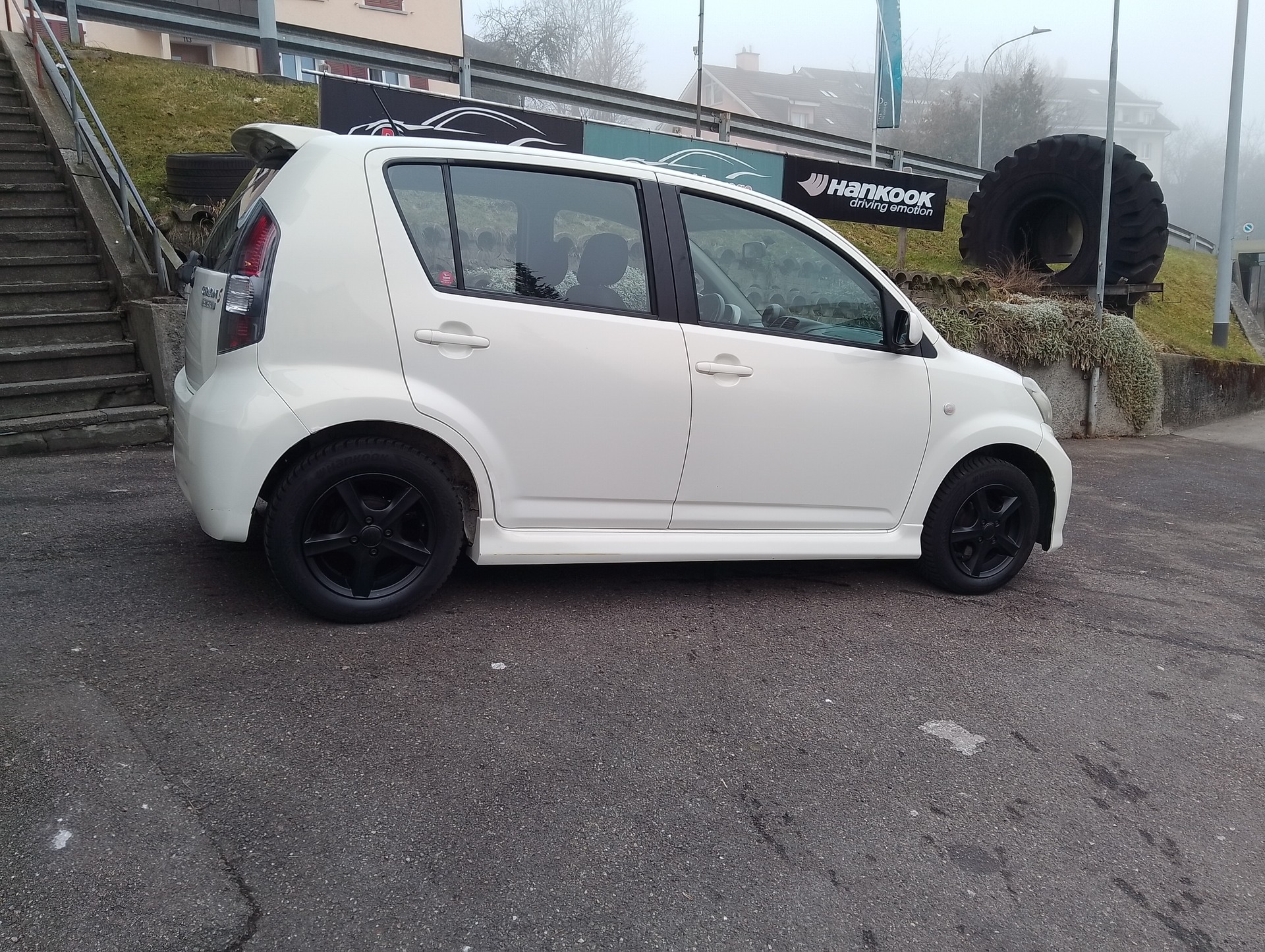 DAIHATSU Sirion 1.3 S eco-4WD-image-7