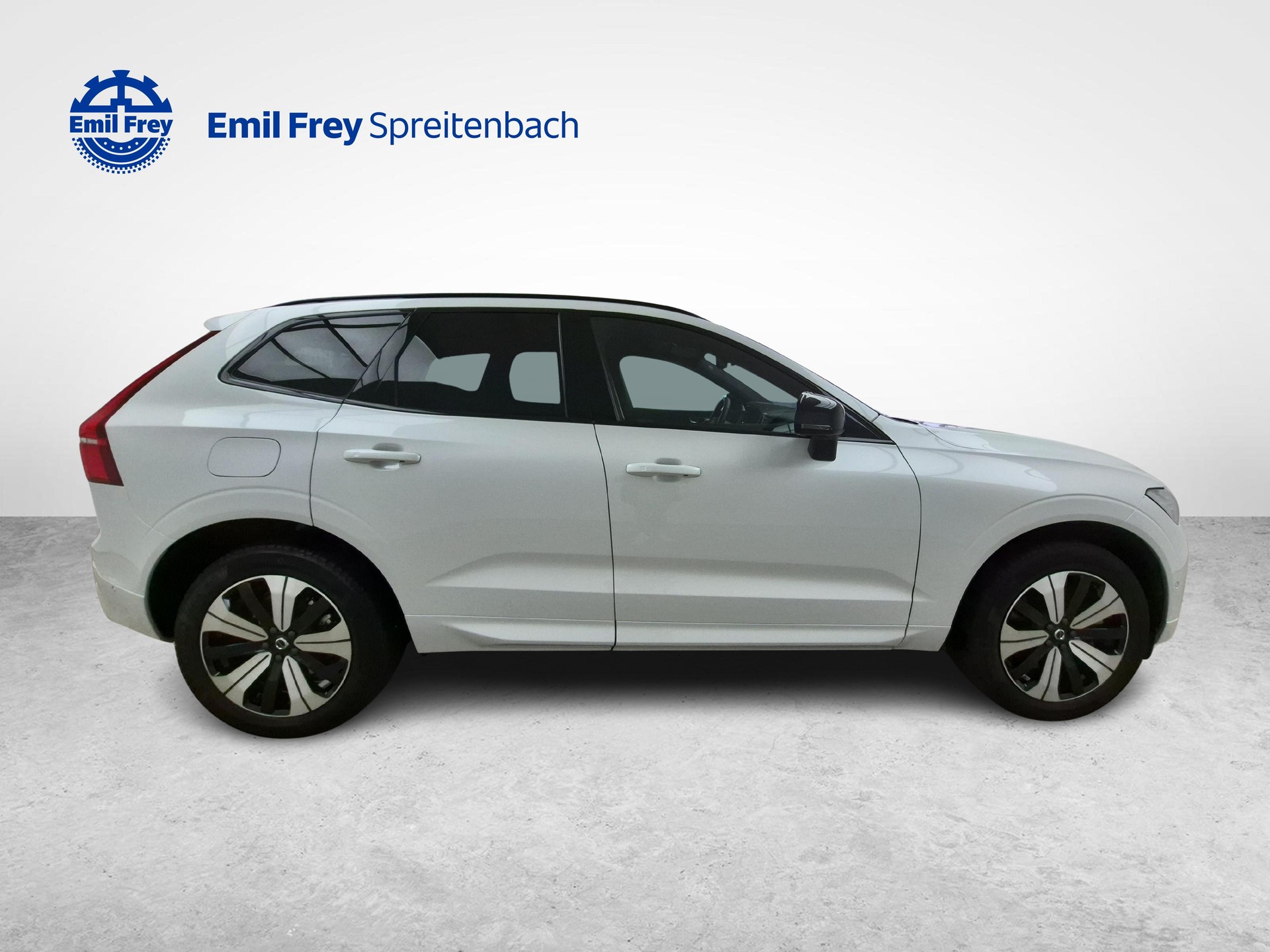 VOLVO XC60 2.0 T6 TE Plus Dark eAWD / Jetzt mit attraktivem 1.9% Leasing!-image-5