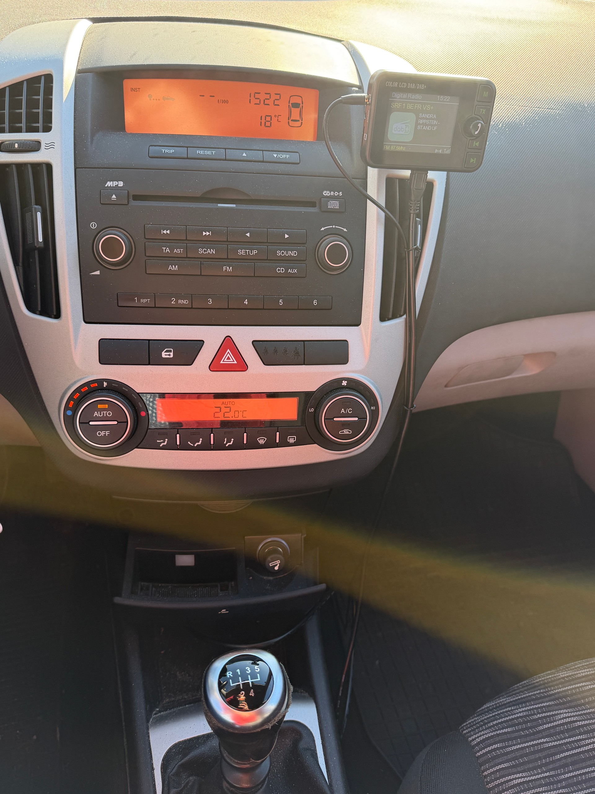 KIA Cee'd Sporty Wagon 1.6 CRDi Style-image-9