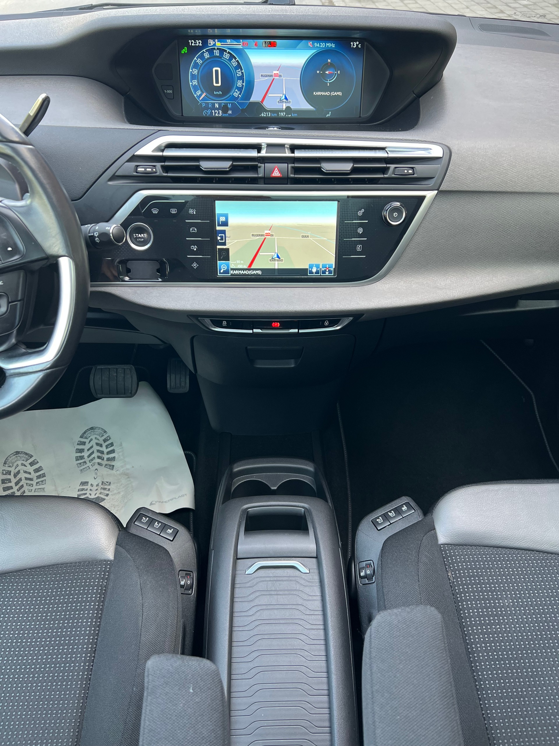 CITROEN Grand C4 Picasso 2.0 BlueHDi Exclusive Automatic 7-Plätze-image-13