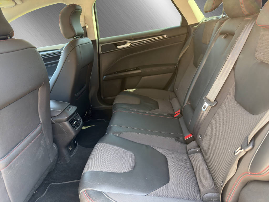 FORD Mondeo Station Wagon 2.0 TDCi 180 ST-Line 4x4-image-14