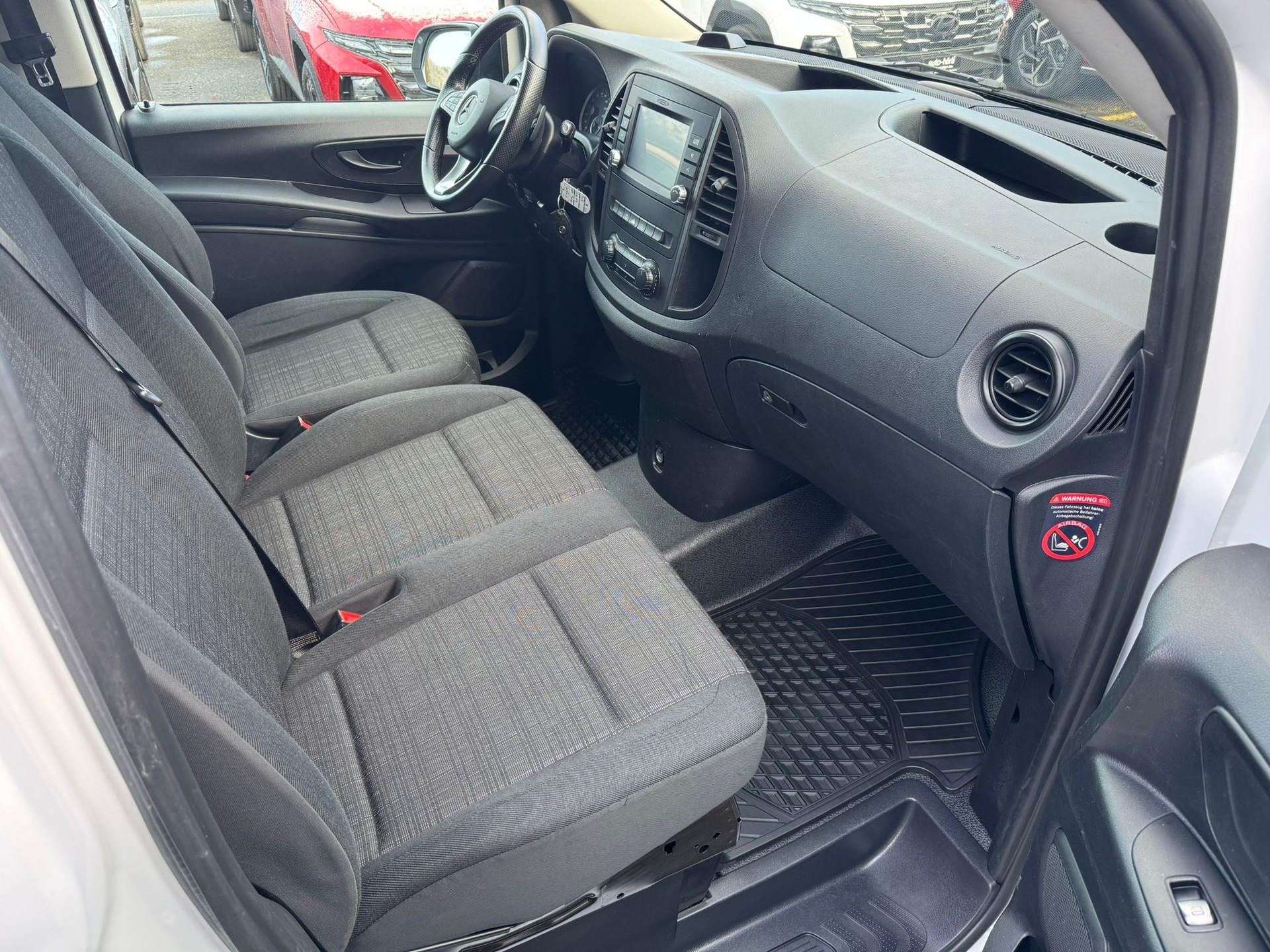 MERCEDES-BENZ Vito 114 Kaw. CDI Lang 9G-Tronic-image-5