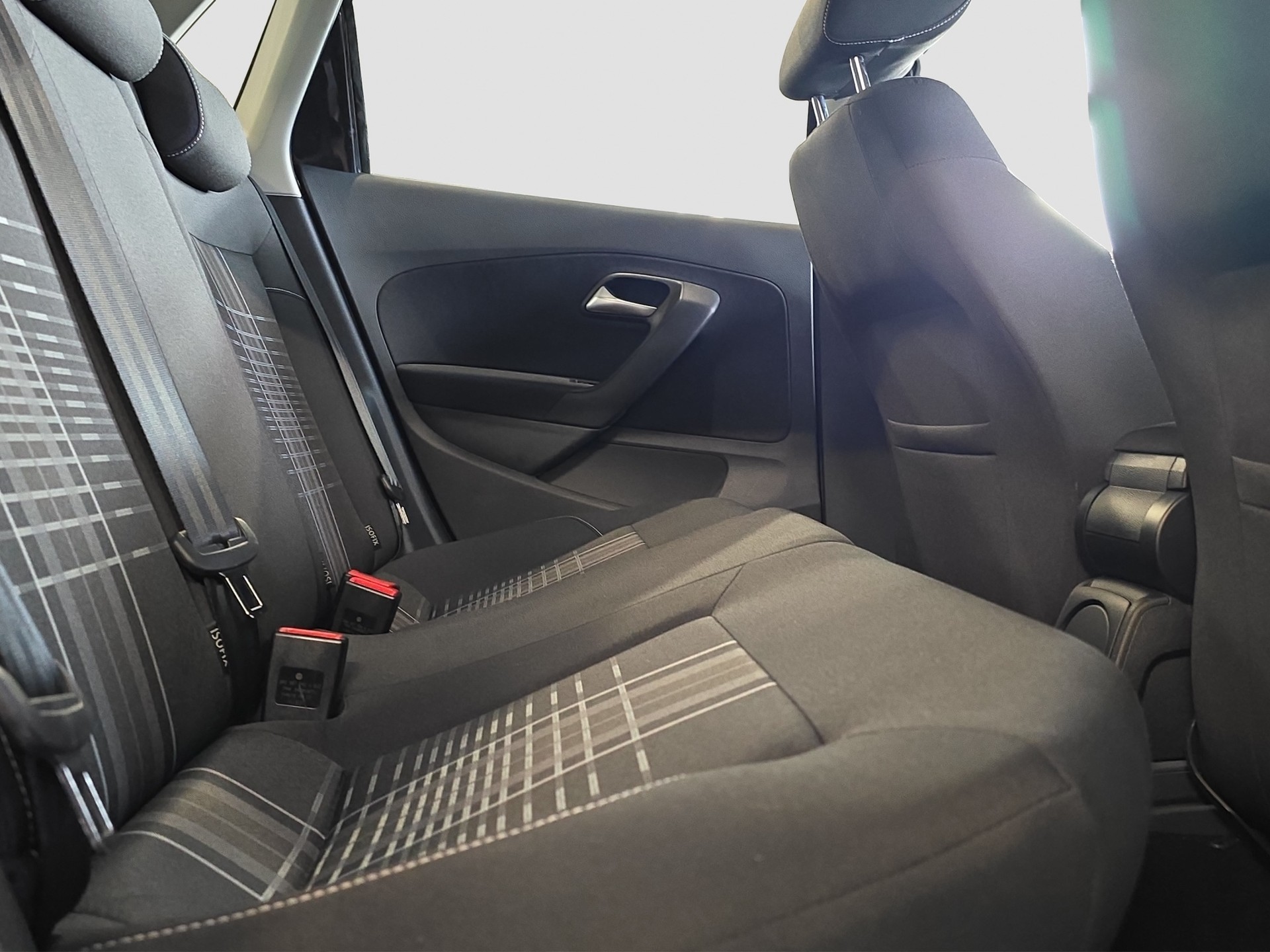 VW Polo 1.2 TSI BMT Lounge DSG-image-13