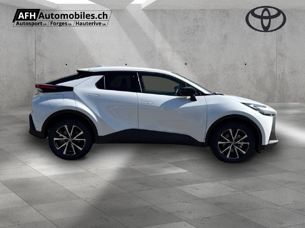 TOYOTA C-HR 2.0 PHEV Trend-image-13