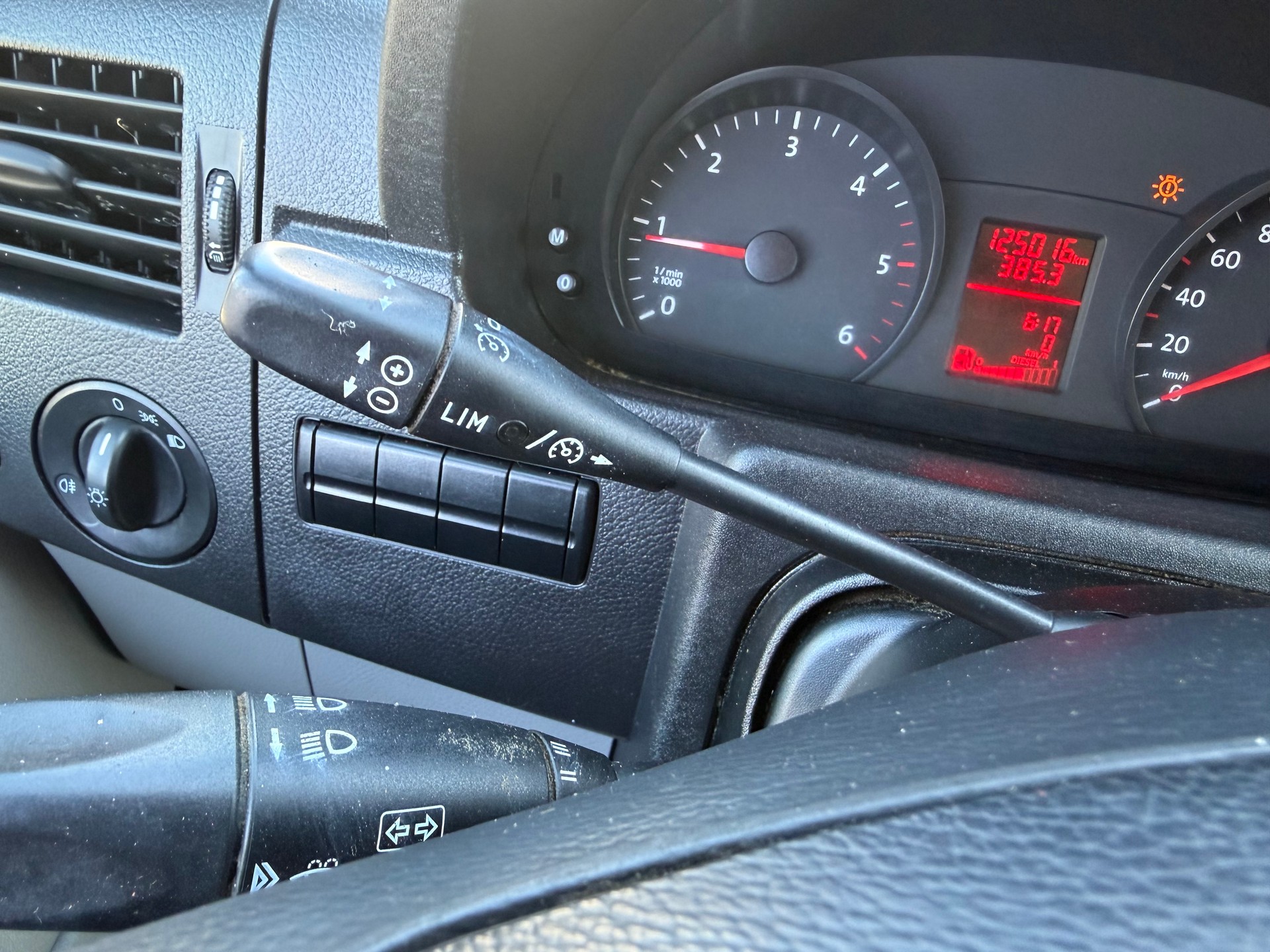 VW Crafter 35 2.0 BiTDI CR-image-12