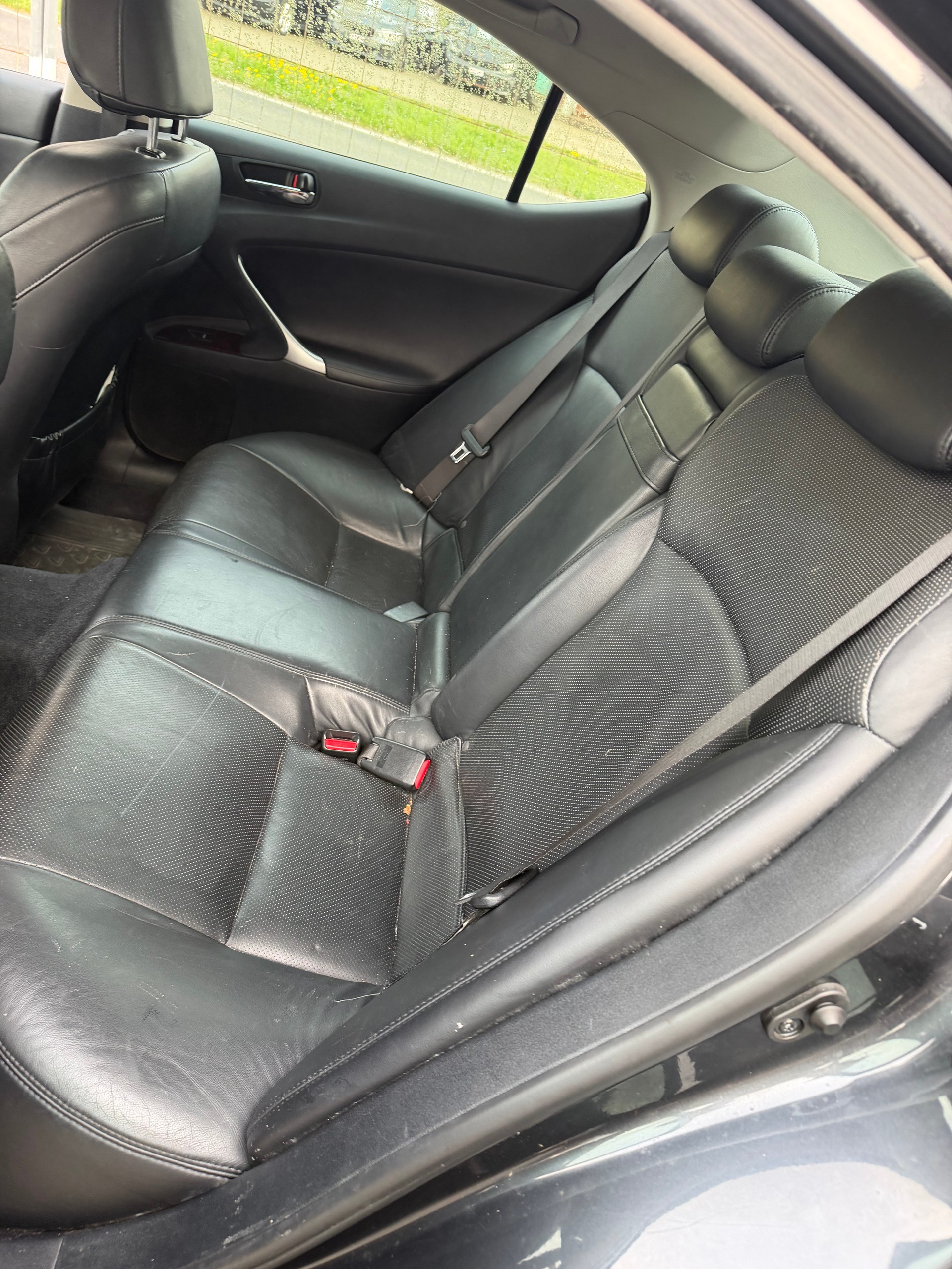 LEXUS IS 250 Sport Automatic-image-6