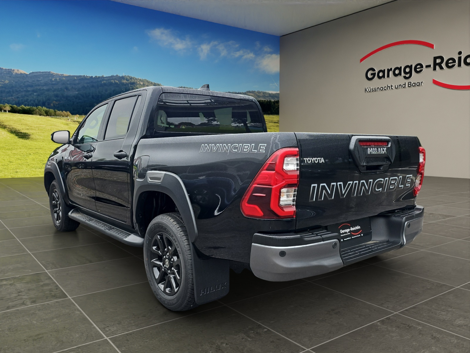 TOYOTA Hilux Double Cab.-Pick-up 2.8 D-4D 204 Invincible MHEV-showroom-element-2