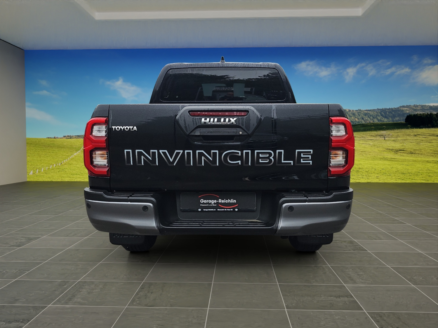 TOYOTA Hilux Double Cab.-Pick-up 2.8 D-4D 204 Invincible MHEV-showroom-element-3