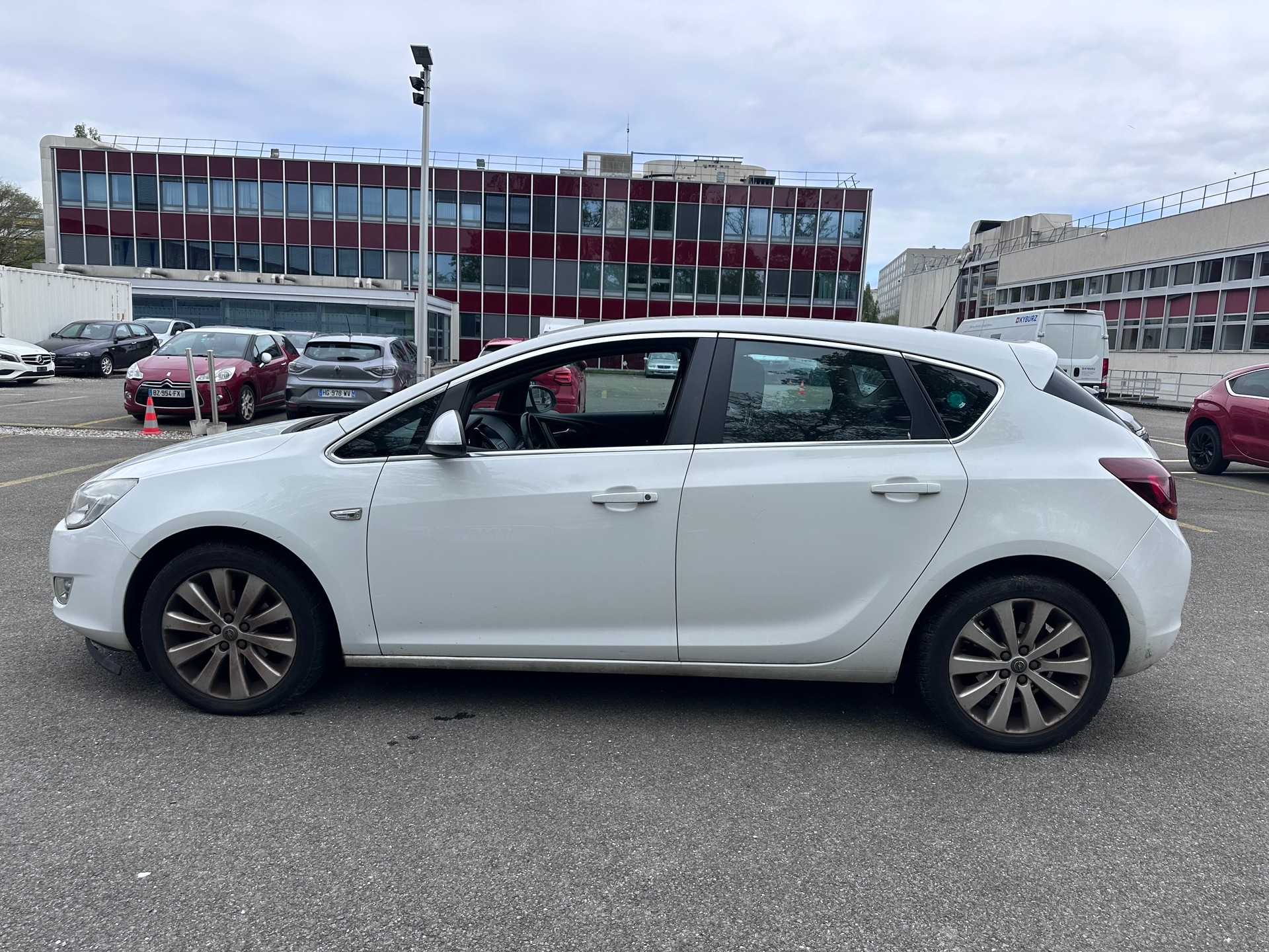 OPEL Astra SportsTourer 1.4i 16V Turbo-image-1