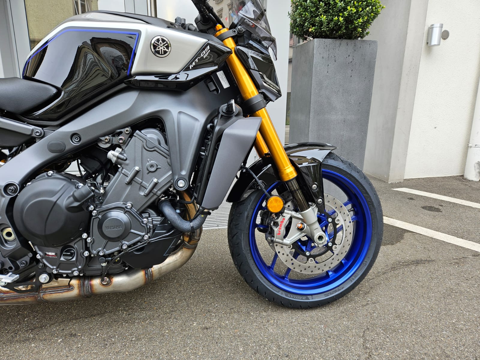 YAMAHA MT-09 SP-image-8
