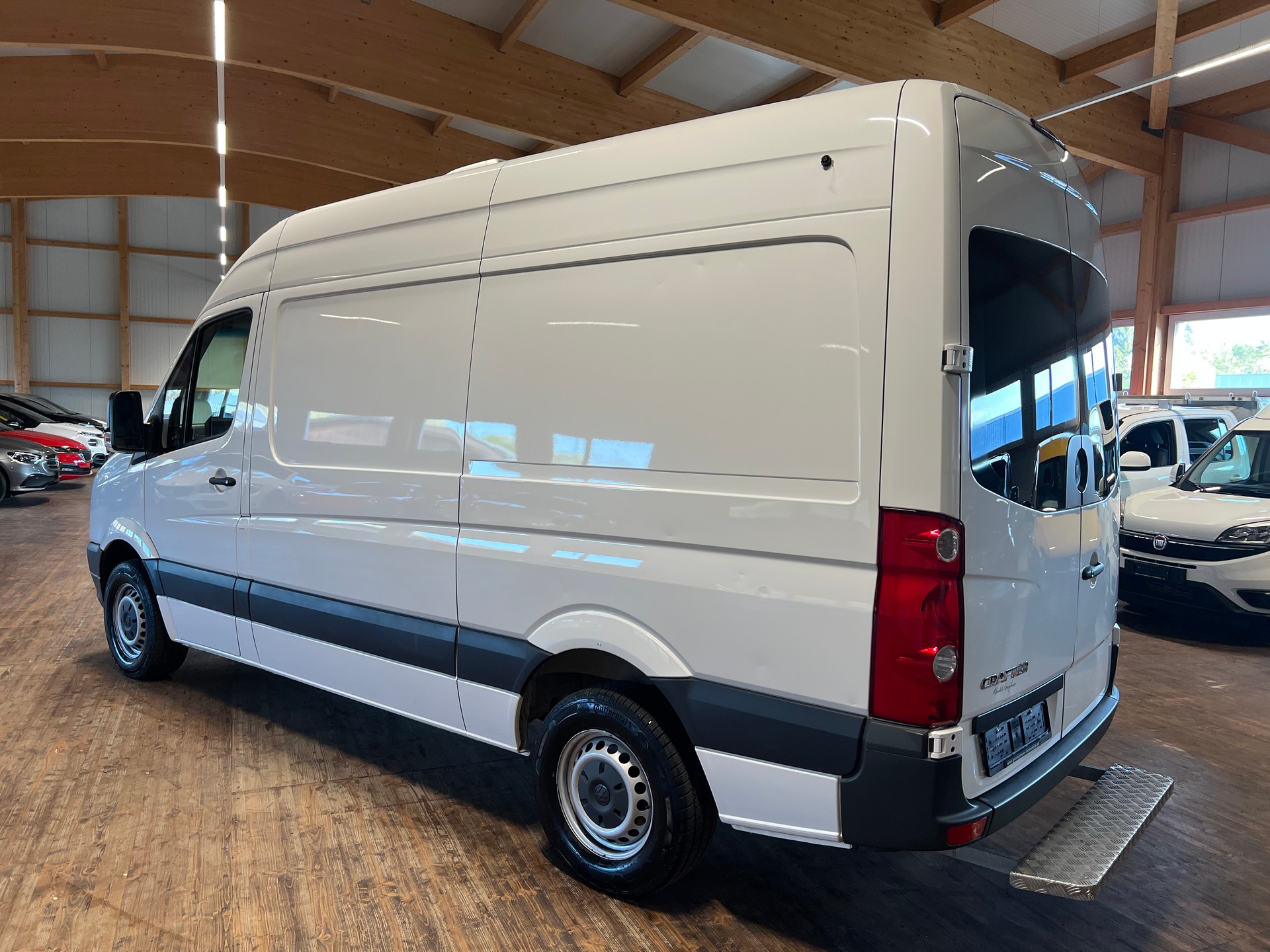 VW Crafter 35 2.0 TDI CR Entry-image-6