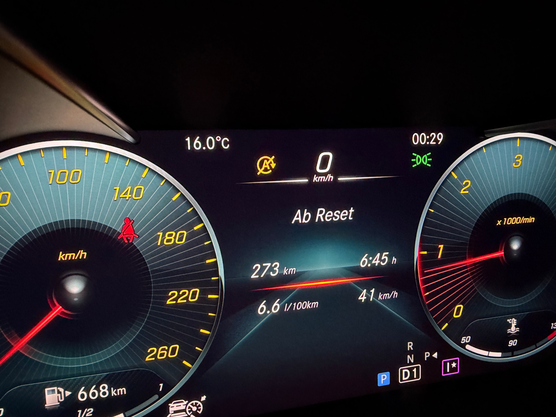 MERCEDES-BENZ GLC 220 d AMG Line 4m *CH-Auto*Frisch ab Service und MFK*-image-23