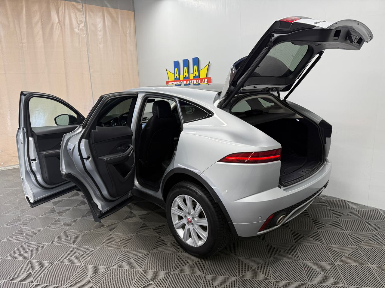 JAGUAR E-Pace 2.0 P250 R-Dynamic AWD HSE-image-15