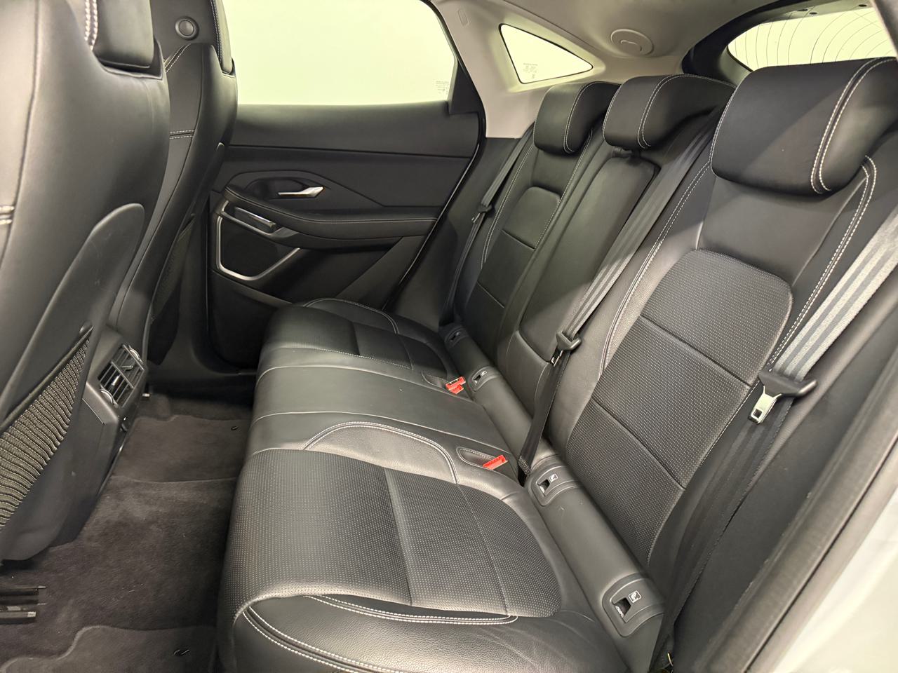 JAGUAR E-Pace 2.0 P250 R-Dynamic AWD HSE-image-12