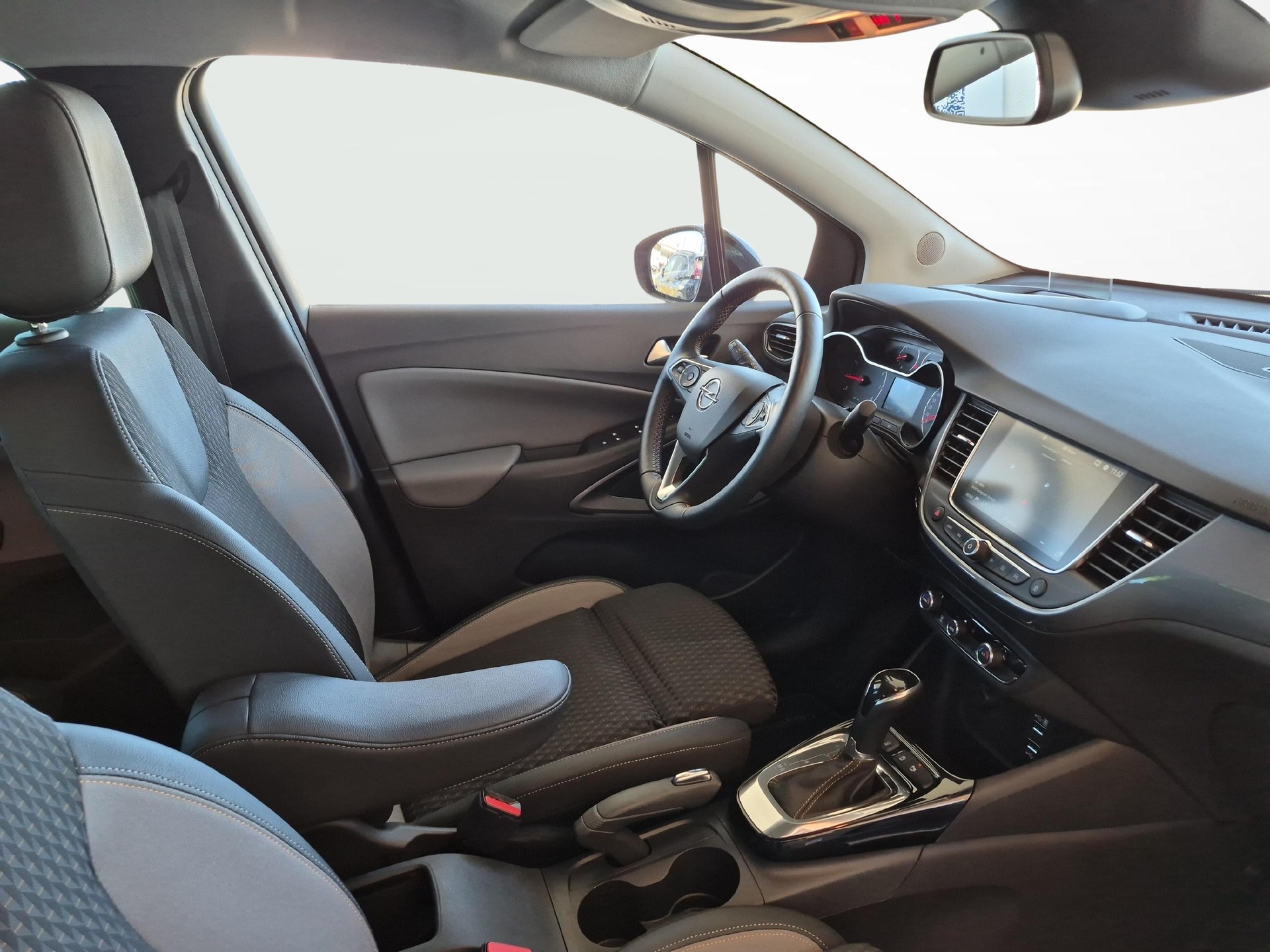 OPEL Crossland X 1.2 T 130 Ultimate S/S / Jetzt mit attraktivem 1.9% Leasing!-image-9