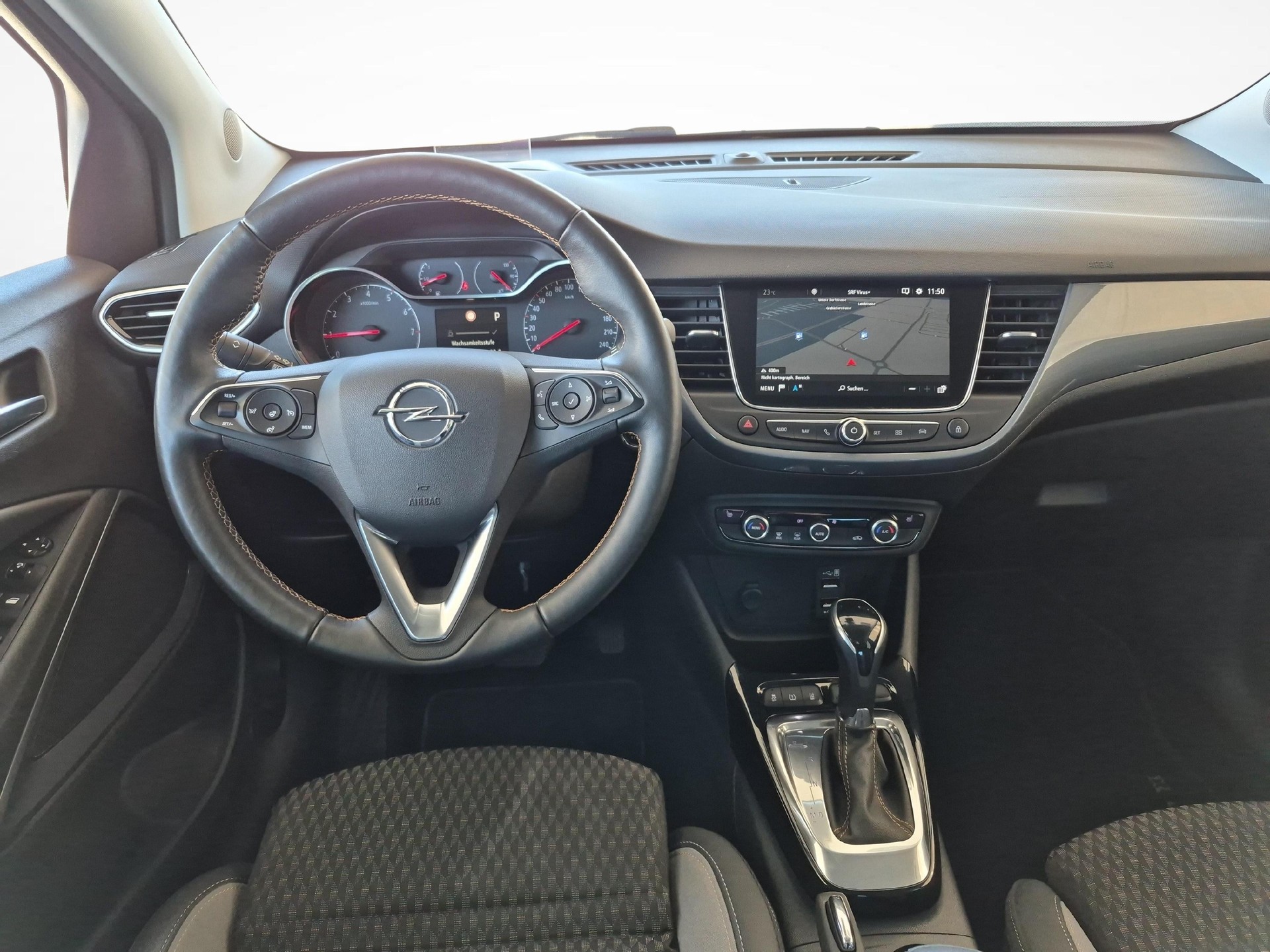 OPEL Crossland X 1.2 T 130 Ultimate S/S / Jetzt mit attraktivem 1.9% Leasing!-image-8