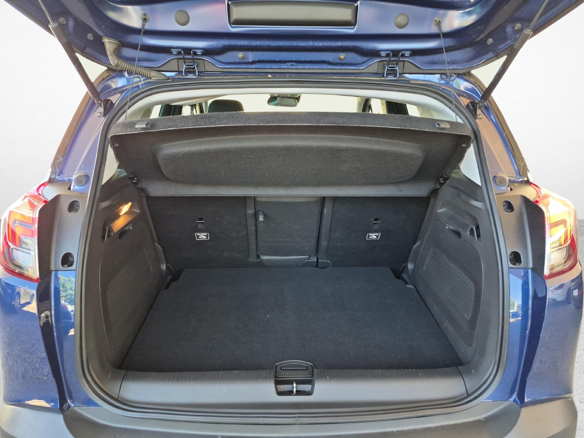 OPEL Crossland X 1.2 T 130 Ultimate S/S / Jetzt mit attraktivem 1.9% Leasing!-image-11