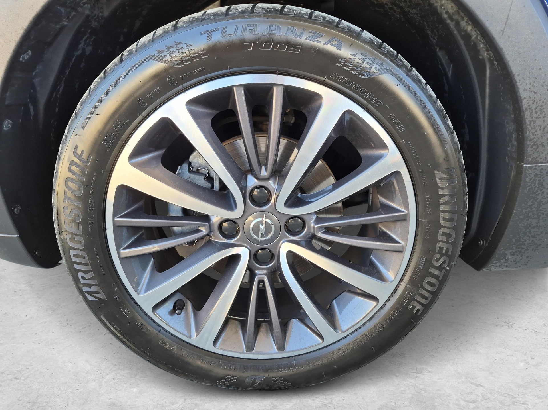 OPEL Crossland X 1.2 T 130 Ultimate S/S / Jetzt mit attraktivem 1.9% Leasing!-image-19