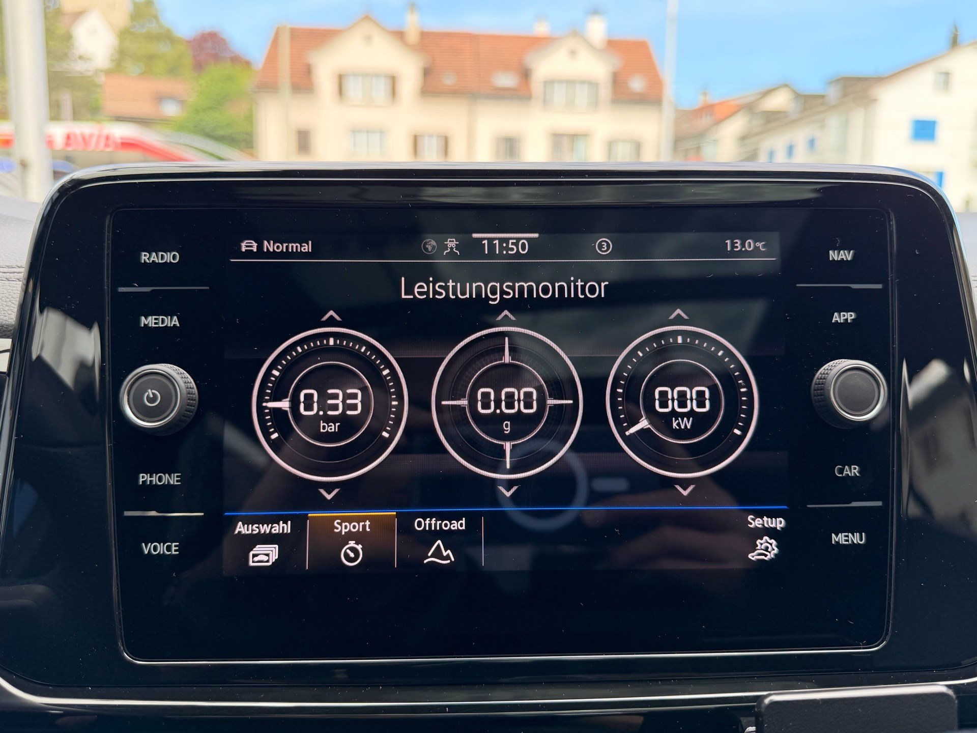VW T-Roc R 4MOTION BLACK STYLE *** PANORAMAGLASDACH & VIELES MEHR ***-image-14