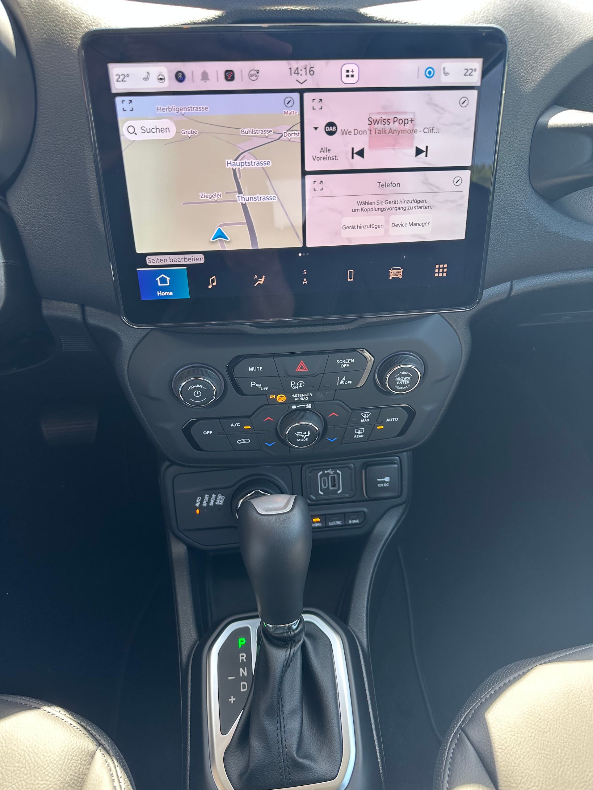 JEEP Renegade 1.3 T PHEV Summit AWD-image-8