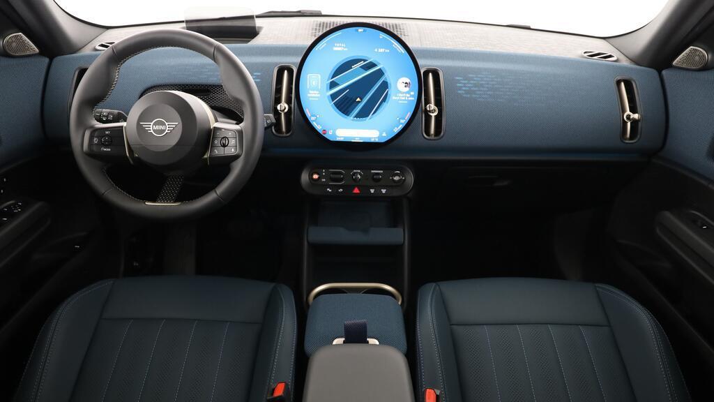 MINI Countryman SE ALL4-image-11