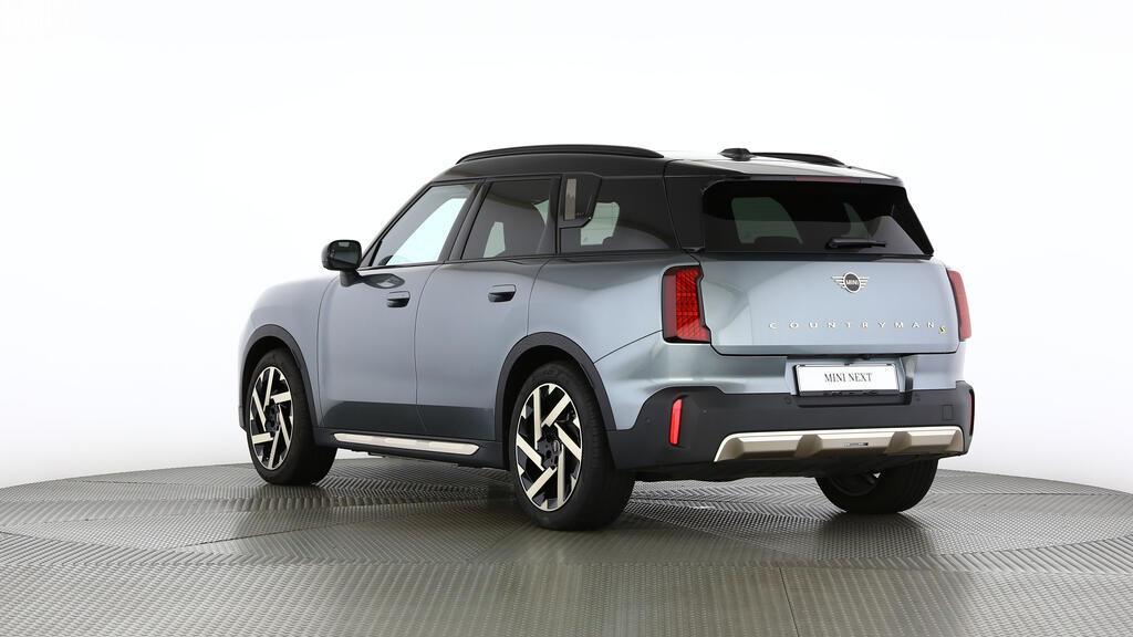 MINI Countryman SE ALL4-image-4