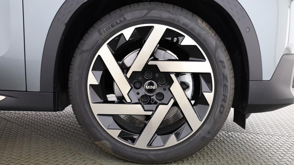 MINI Countryman SE ALL4-image-10