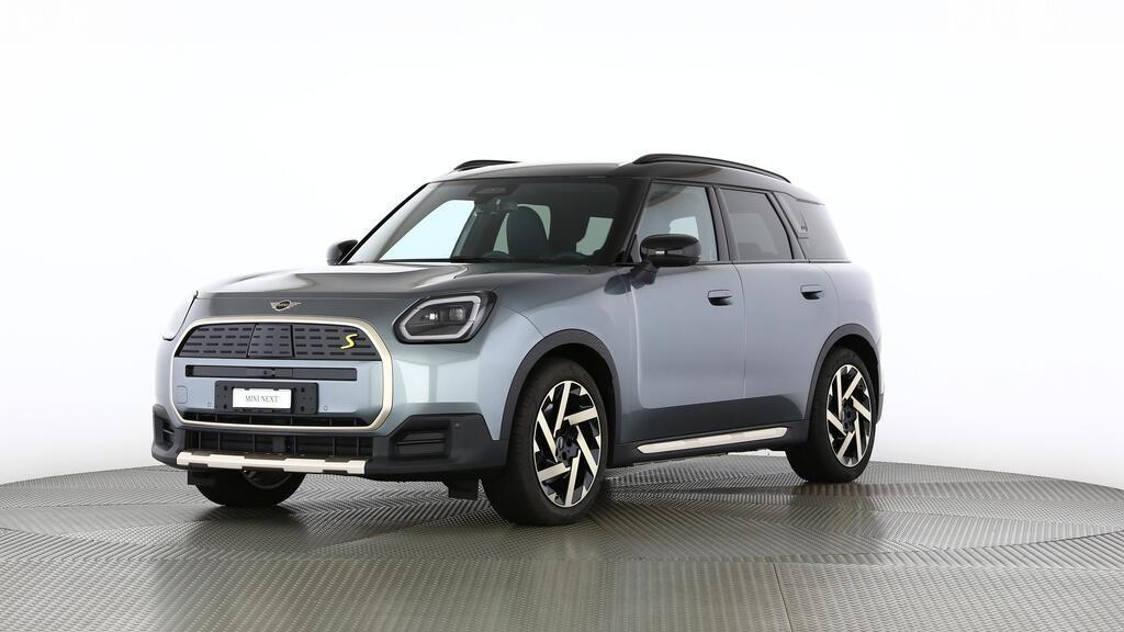 MINI Countryman SE ALL4-image-12
