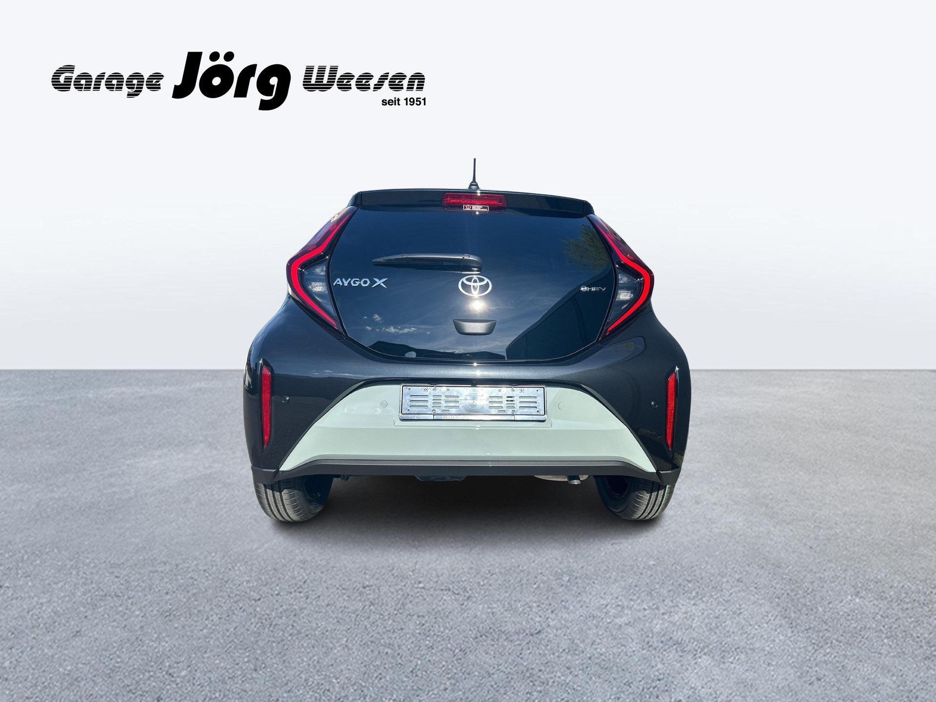 TOYOTA Aygo X 1.5 VVT-i HSD Trend-image-4
