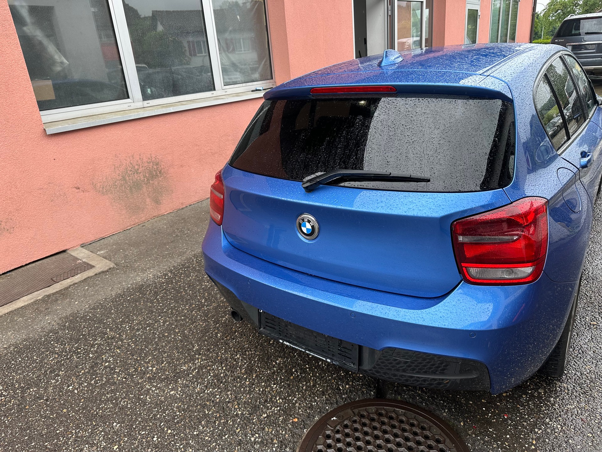 BMW 118i Sport Line Steptronic-image-4