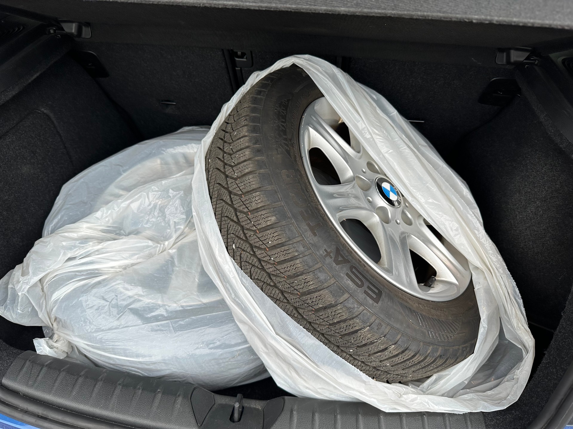 BMW 118i Sport Line Steptronic-image-14