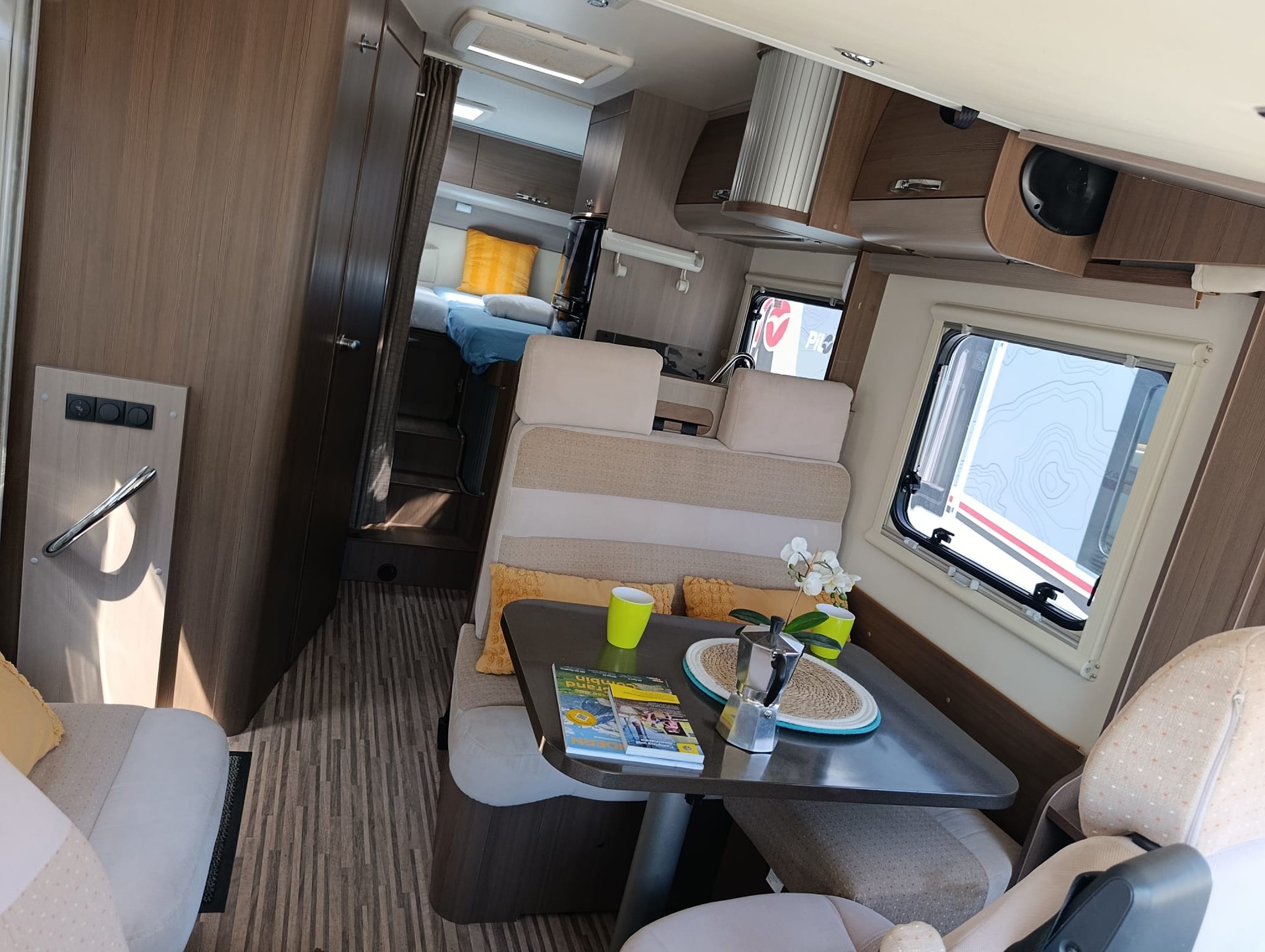 ADRIA Sonic I 600SL ***Die Königsklasse“ im Kompaktformat***Multimedia * Rückfahrkamera *TV Bildschirm * Fahrerhausverdunklung*-image-11