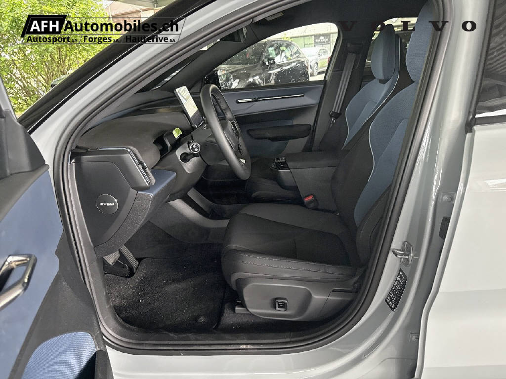 VOLVO EX 30 E60 Twin Ultra Performance AWD-image-13