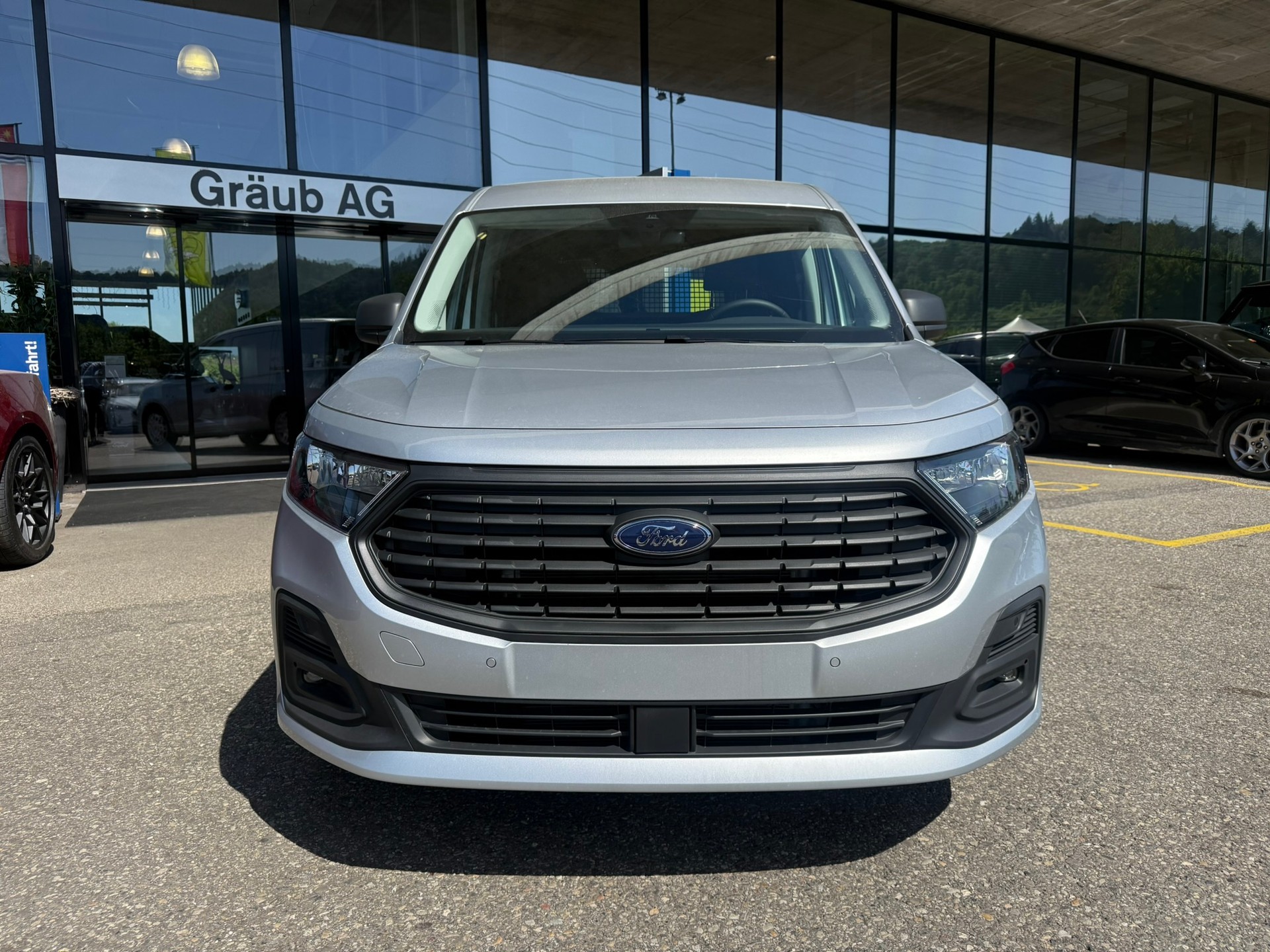 FORD Grand Transit Connect Kasten 1.5 EcoBoost PHEV Trend-showroom-element-1