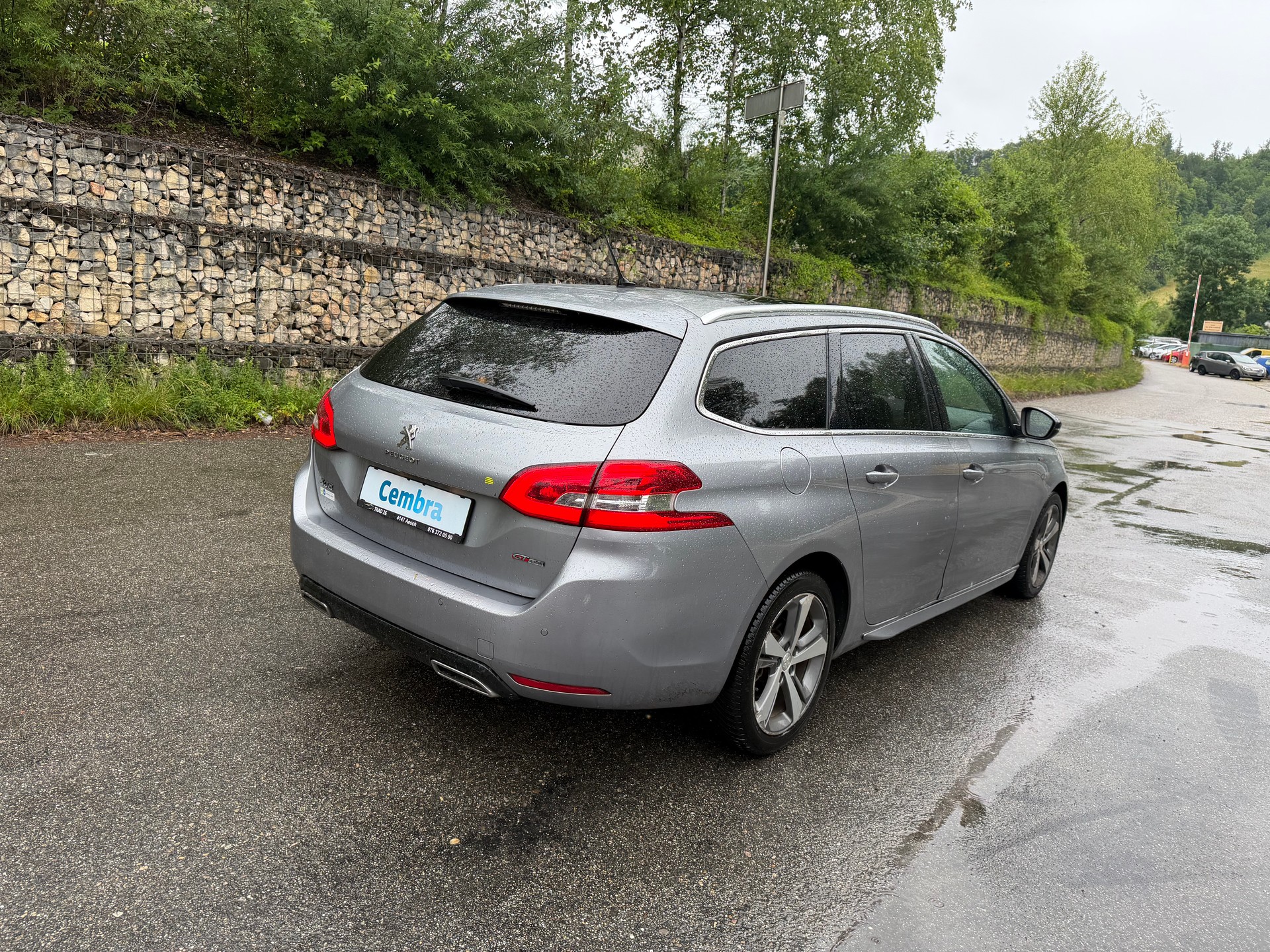 PEUGEOT 308 SW 1.2 THP GT Line Automatic-image-3