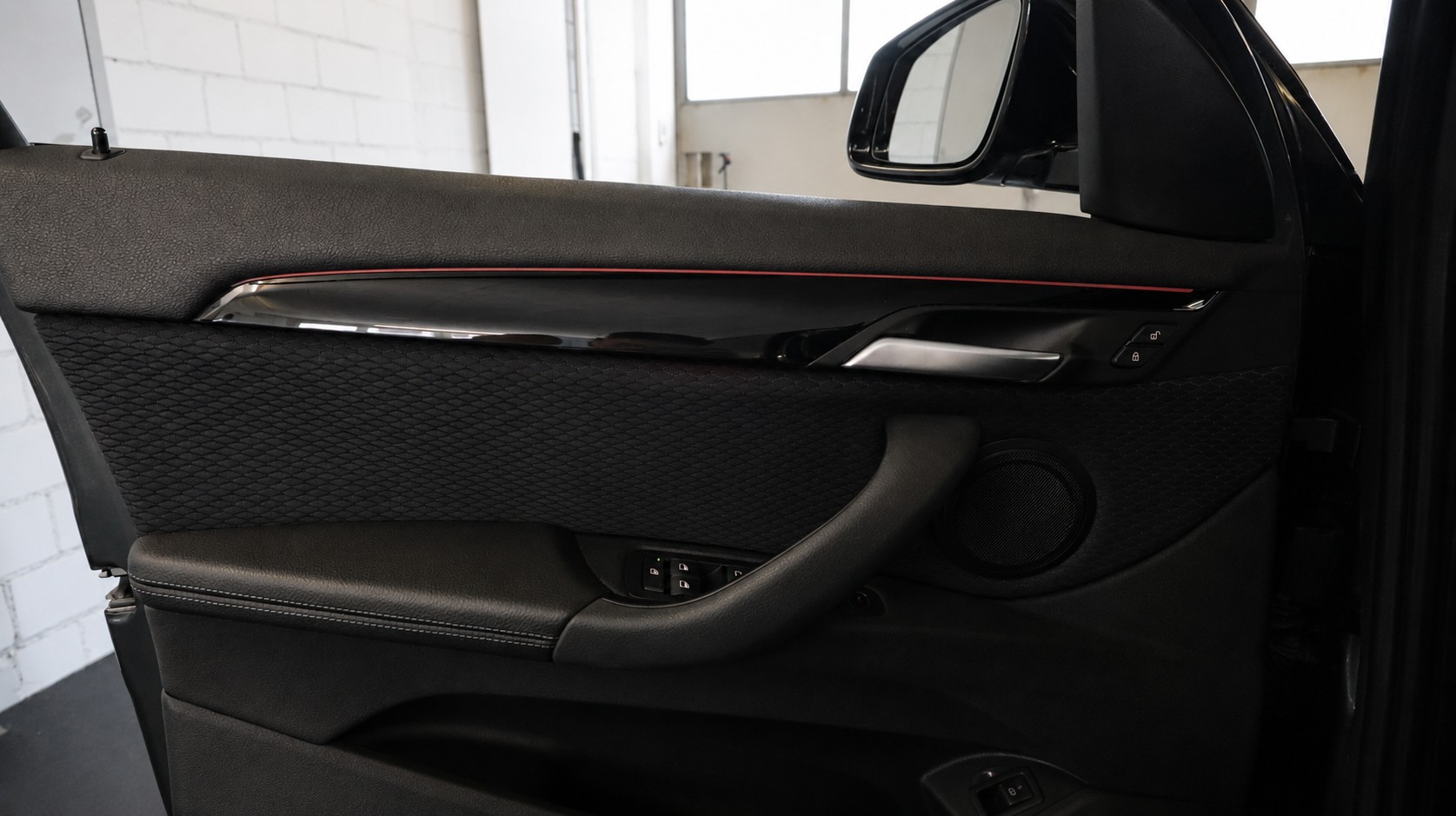 BMW X1 25d xDrive SAG-image-14