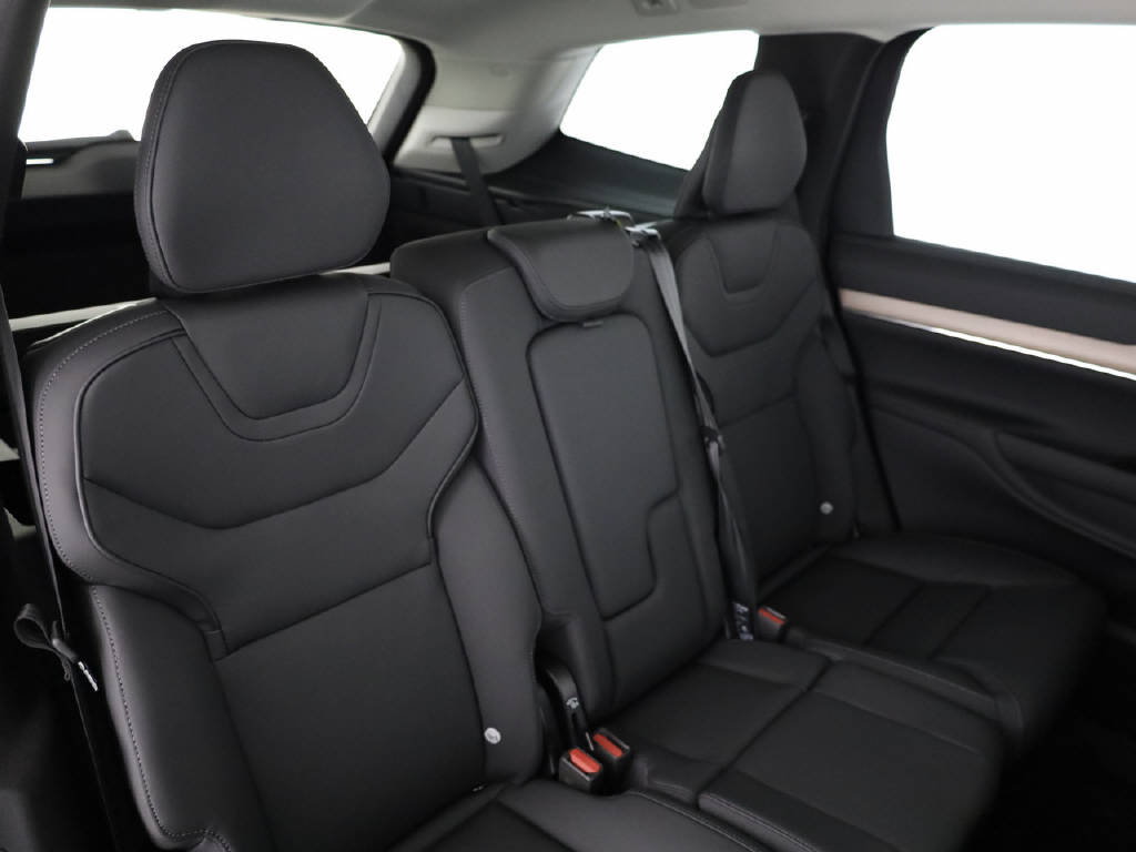 VOLVO EX 90 Twin Ultra AWD / 800V-image-28