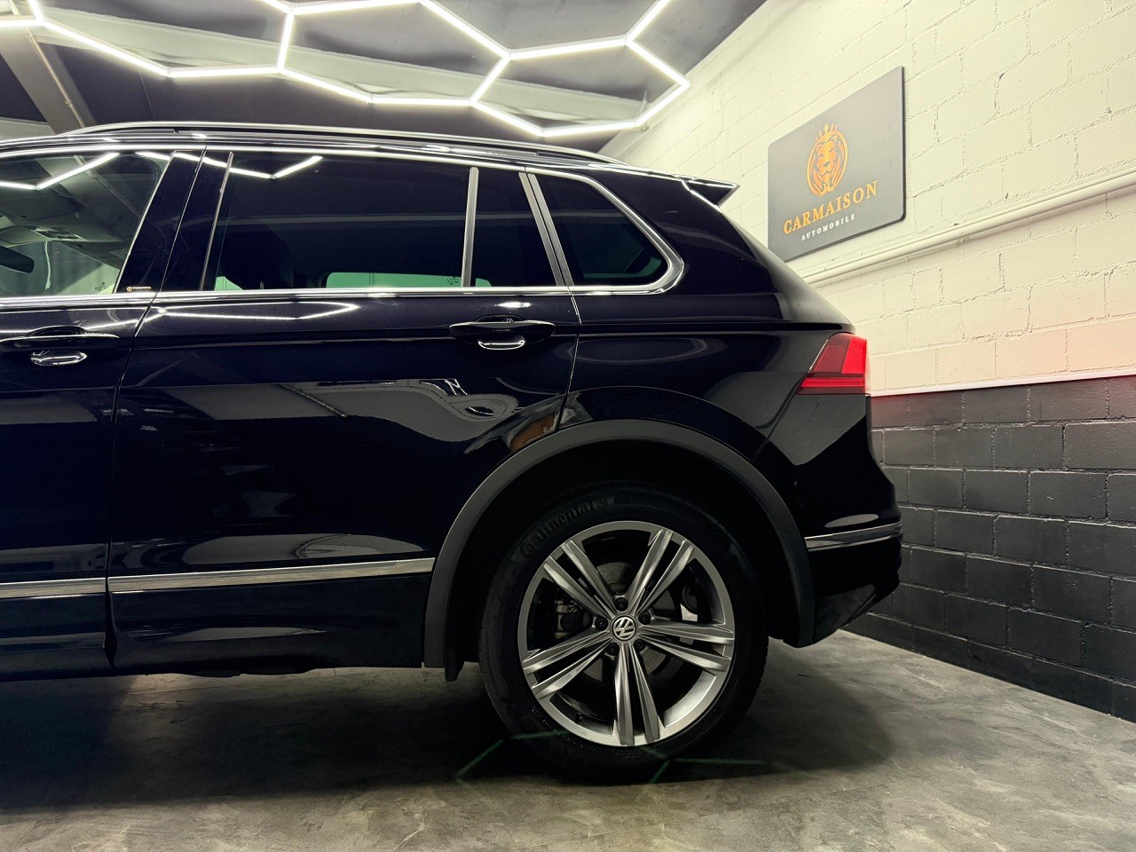 VW Tiguan 1.4TSI R-Line 4Motion DSG | Virtual Cockpit | ACC Tempomat | 360° Kamera-showroom-element-3