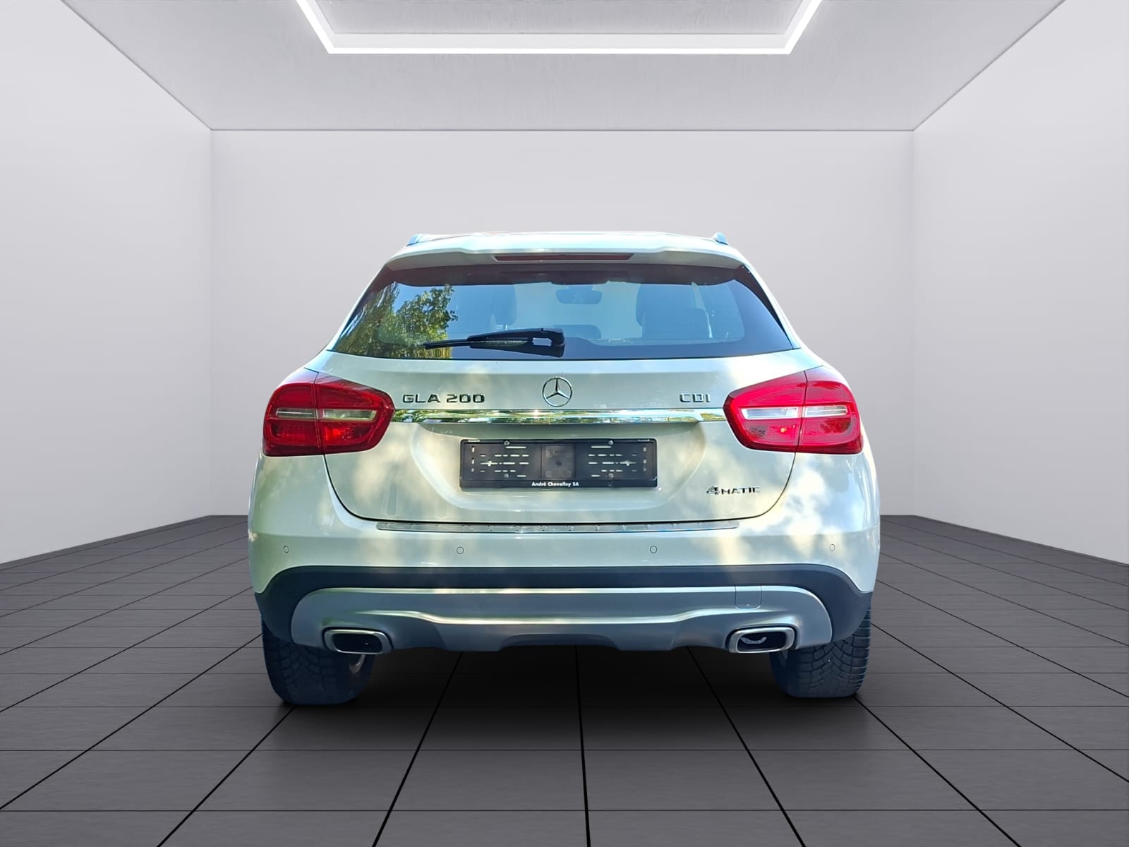 MERCEDES-BENZ GLA 200 CDI 4Matic 7G-DCT-image-5