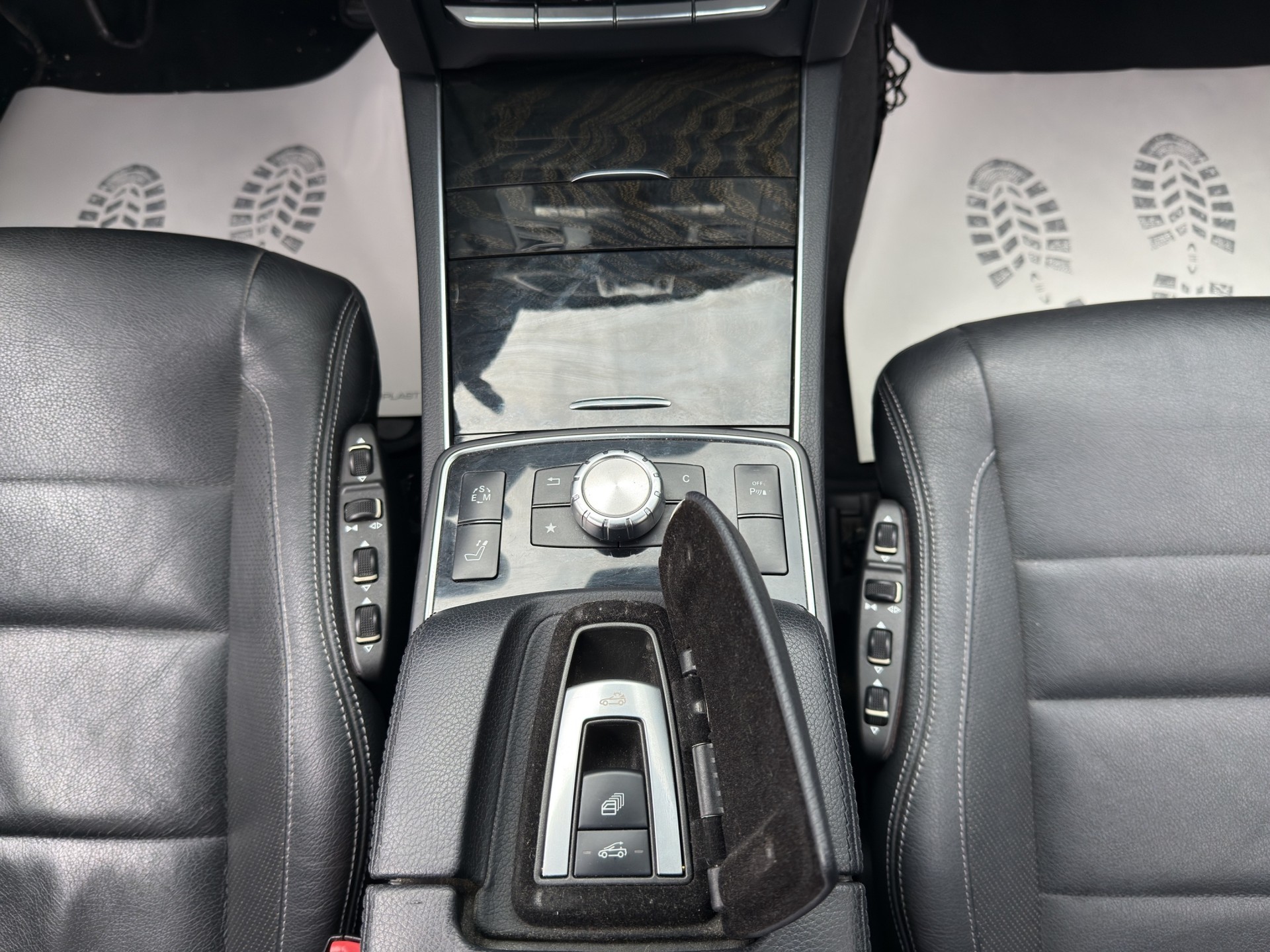 MERCEDES-BENZ E 350 7G-Tronic-image-10